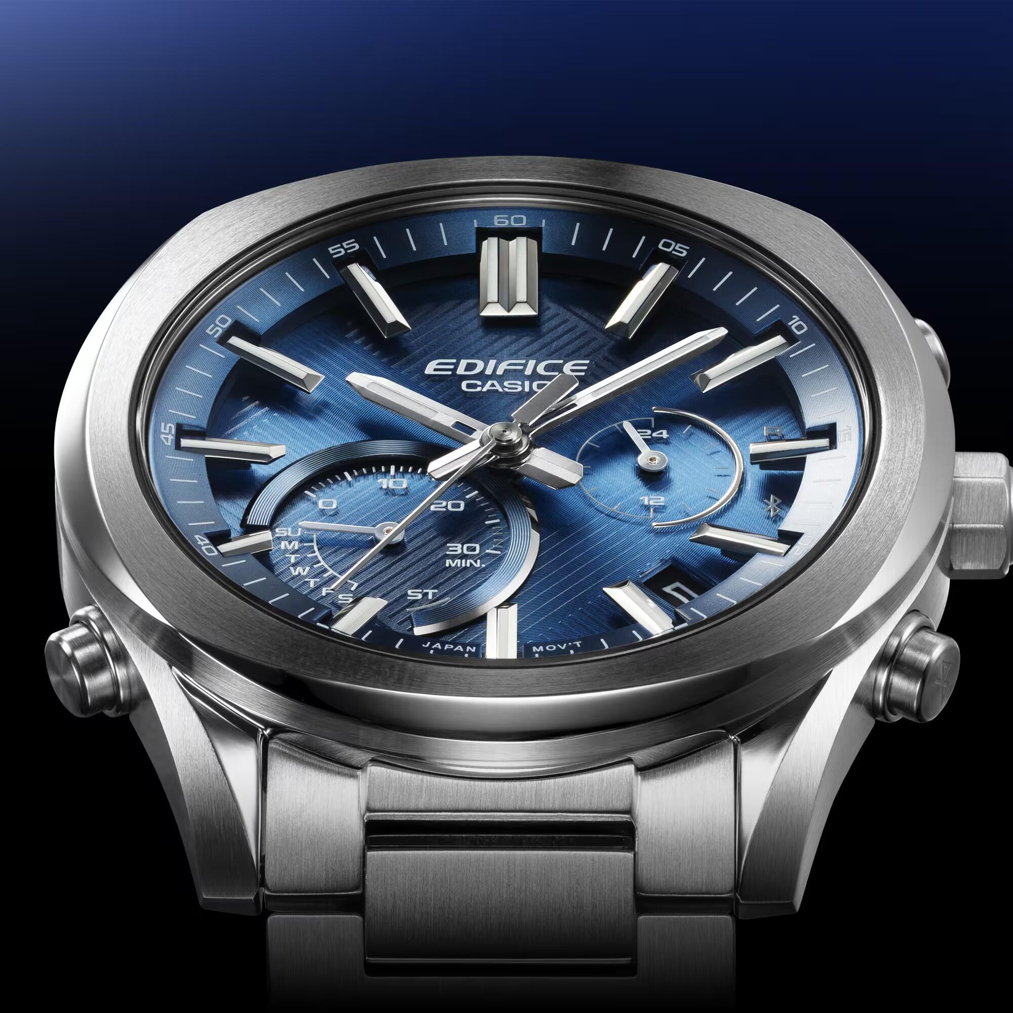 Casio Chronograaf  Horloge Zilverkleurig/Blauw EQB-1300D-2AEF 4/6