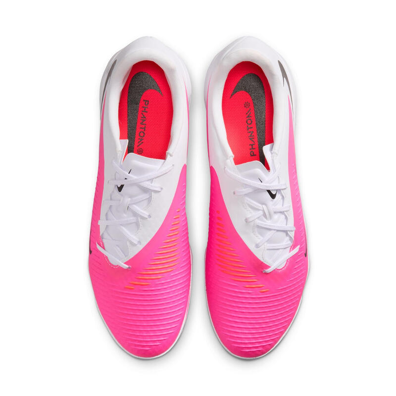 Ghete fotbal Nike Phantom 6 Low Academy TF