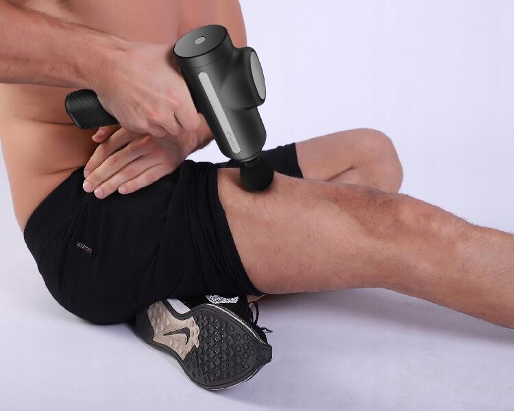 MERACH Massagepistole - 3 Stufen, 4 Aufsätze 6/7