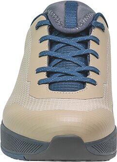 MOTUS beige/blauwe schoenen 4/6