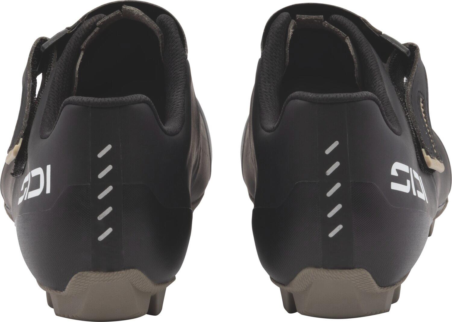 Zwarte PHYSIS-schoenen 4/6