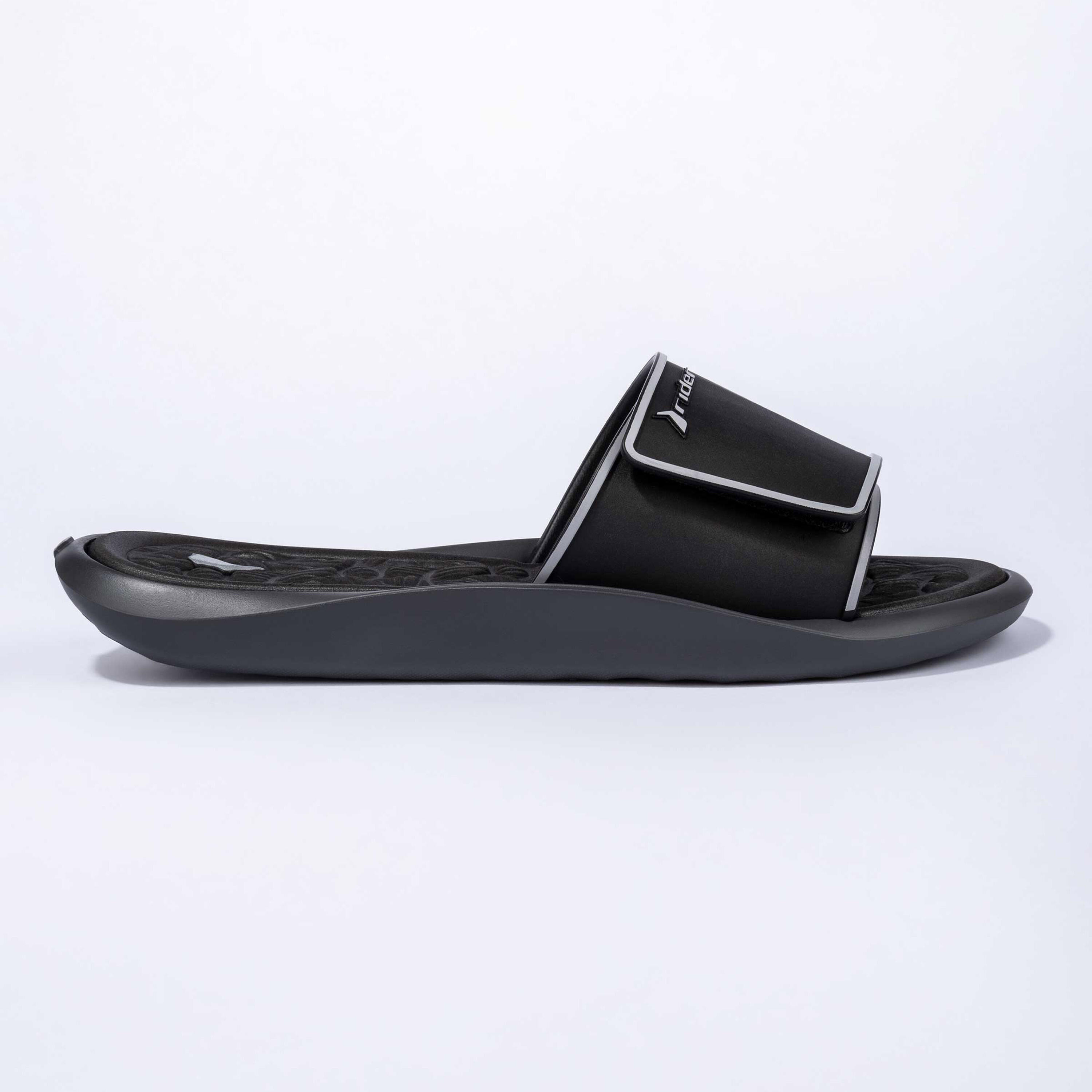 FLOAT FEM - Slides - Damen 3/4