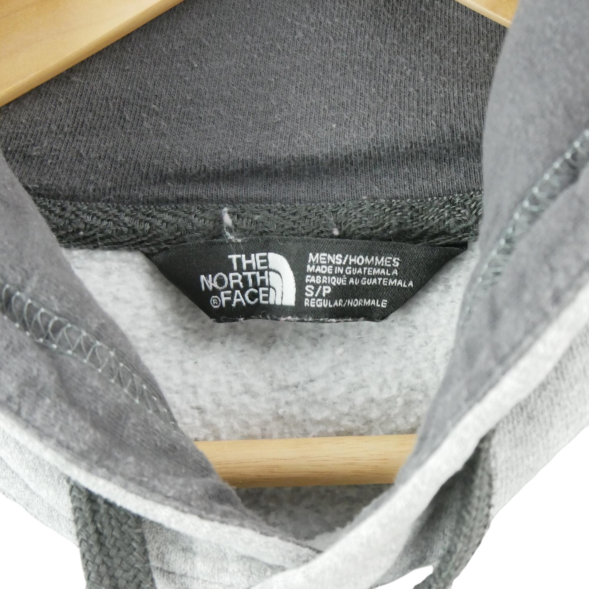 Seconde vie - Sweat à capuche Homme  TNF Gris - Très bon état 5/6