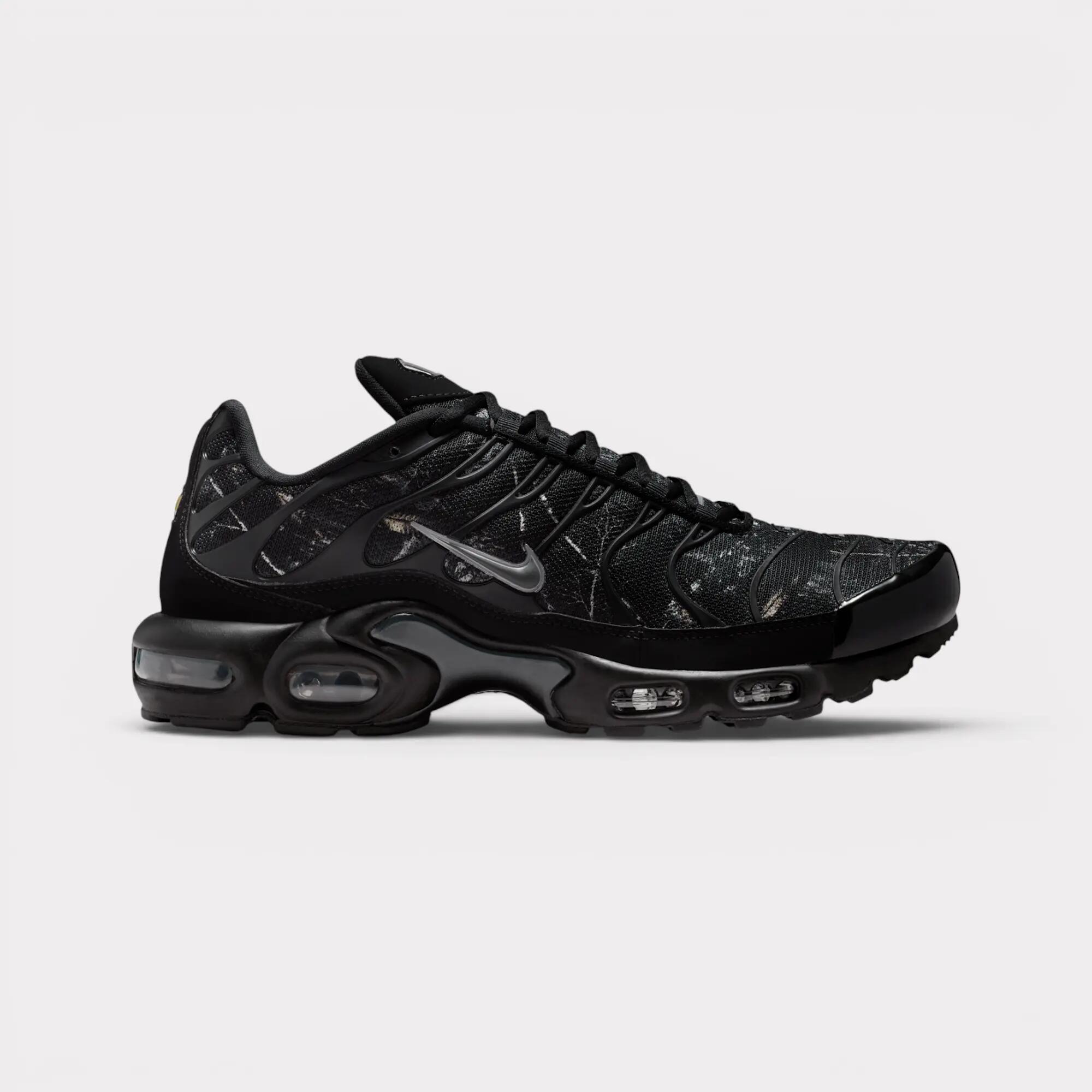 NIKE picture