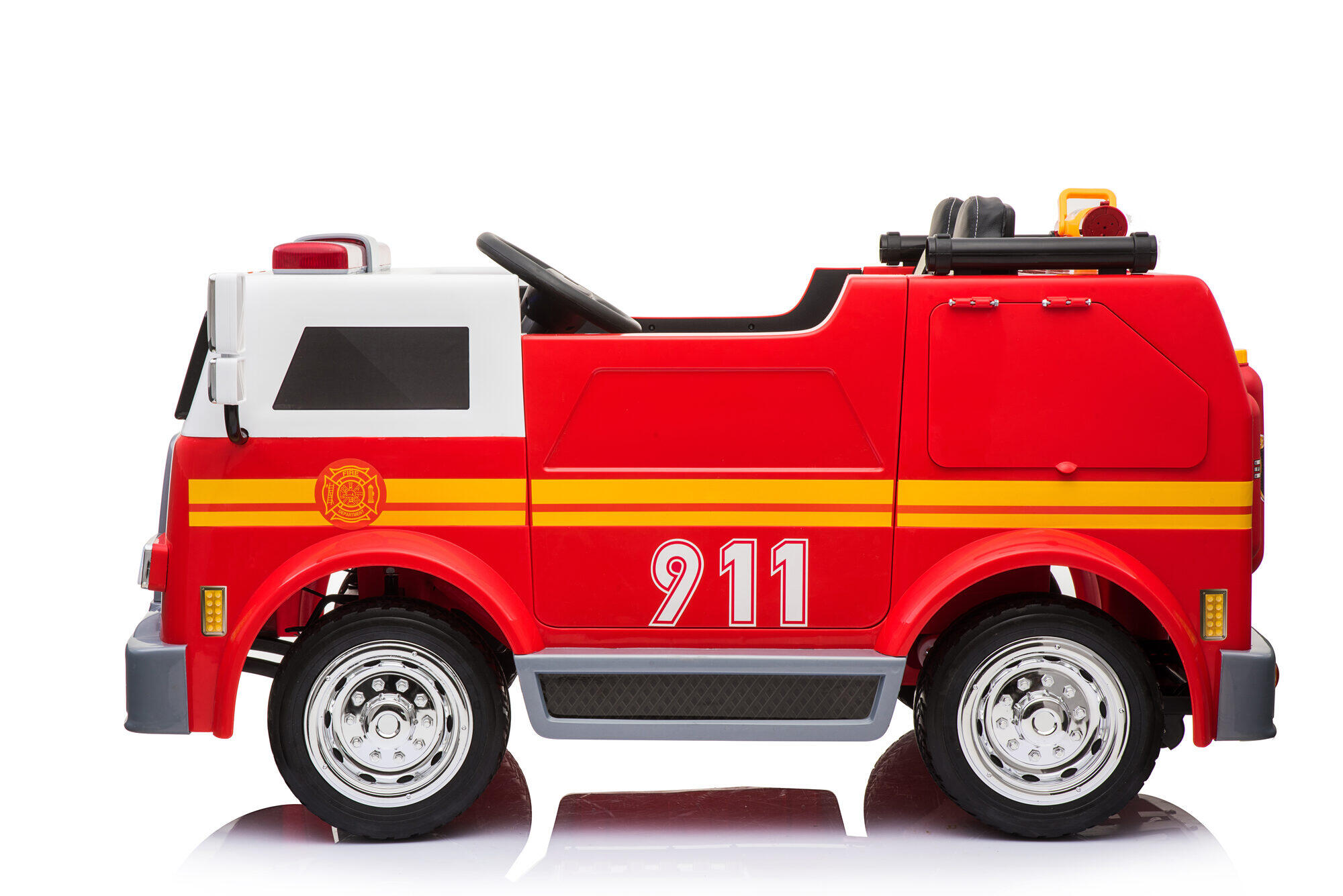 Fire Truck with fire alarm light (3-8 years) 3/7