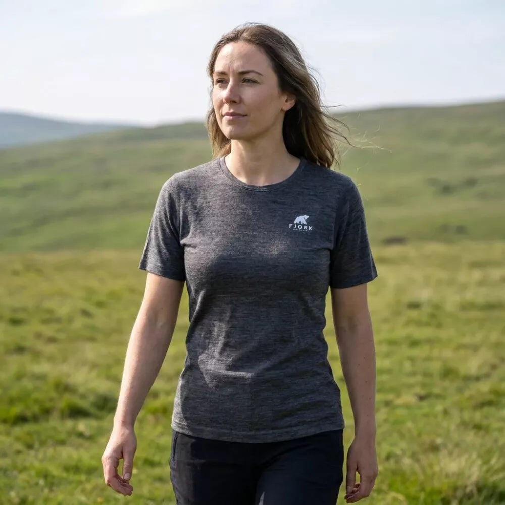 T-shirt de trekking en mérinos Femme 6/8