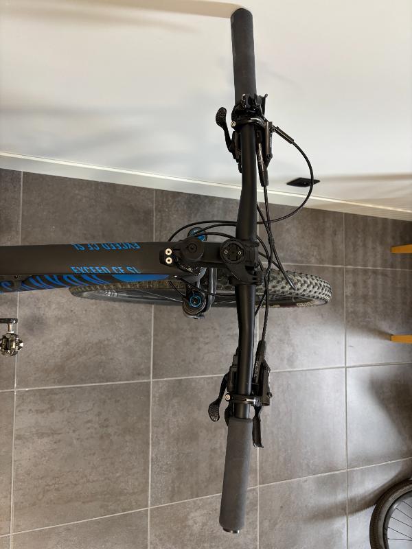 Entre Particuliers - Canyon Exceed CF SL 7.9 4/6