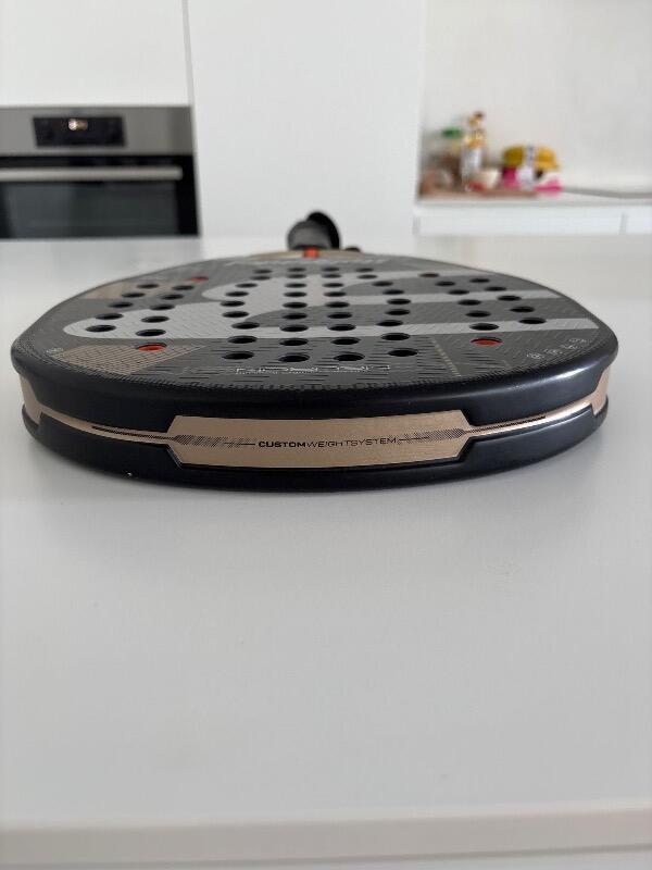 Tussen Particulieren - Babolat neuron 02 2026 3/4