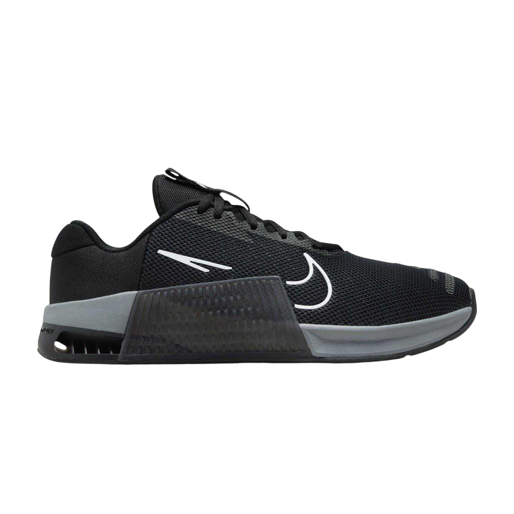 Nike Mens Flat Trainers