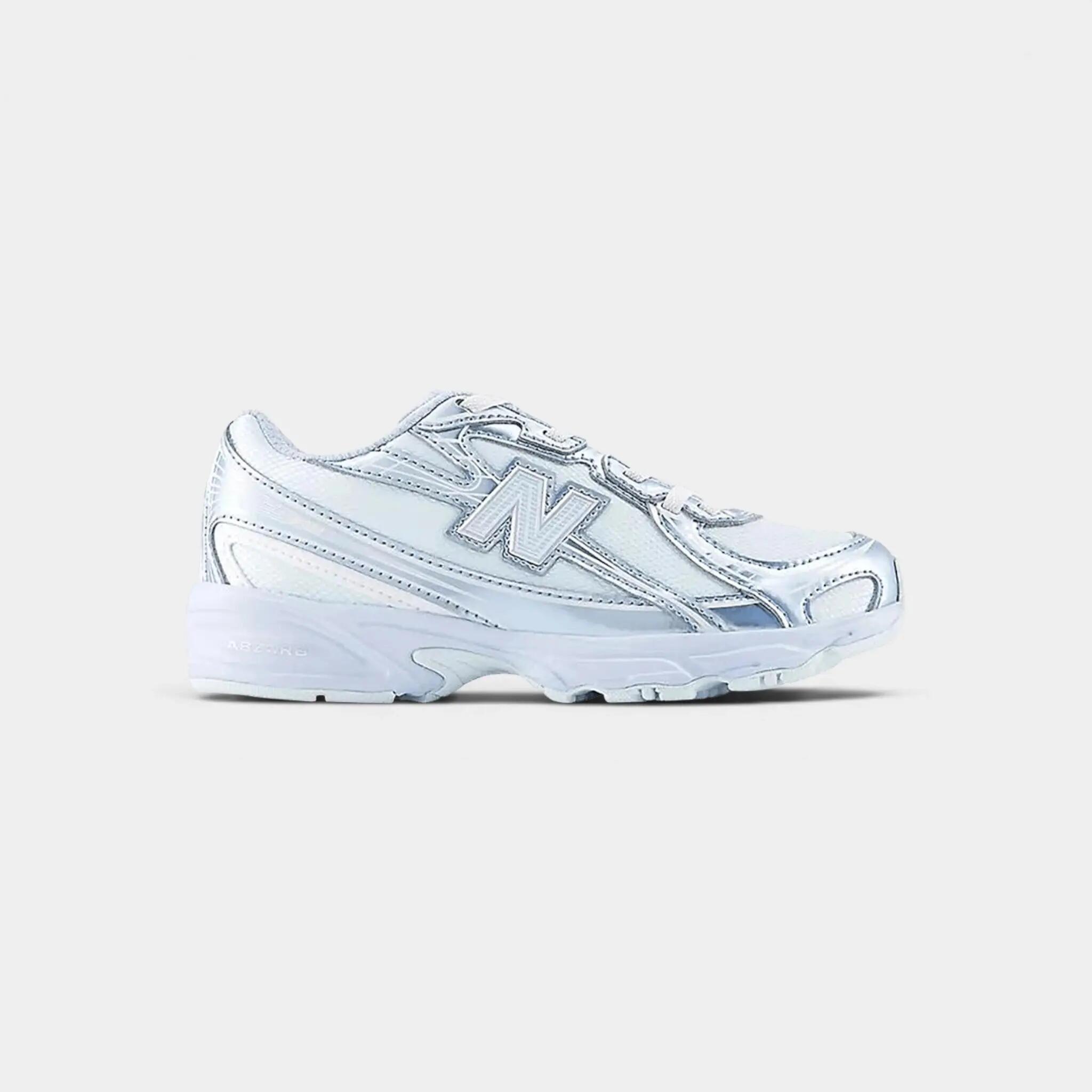 NEW BALANCE picture