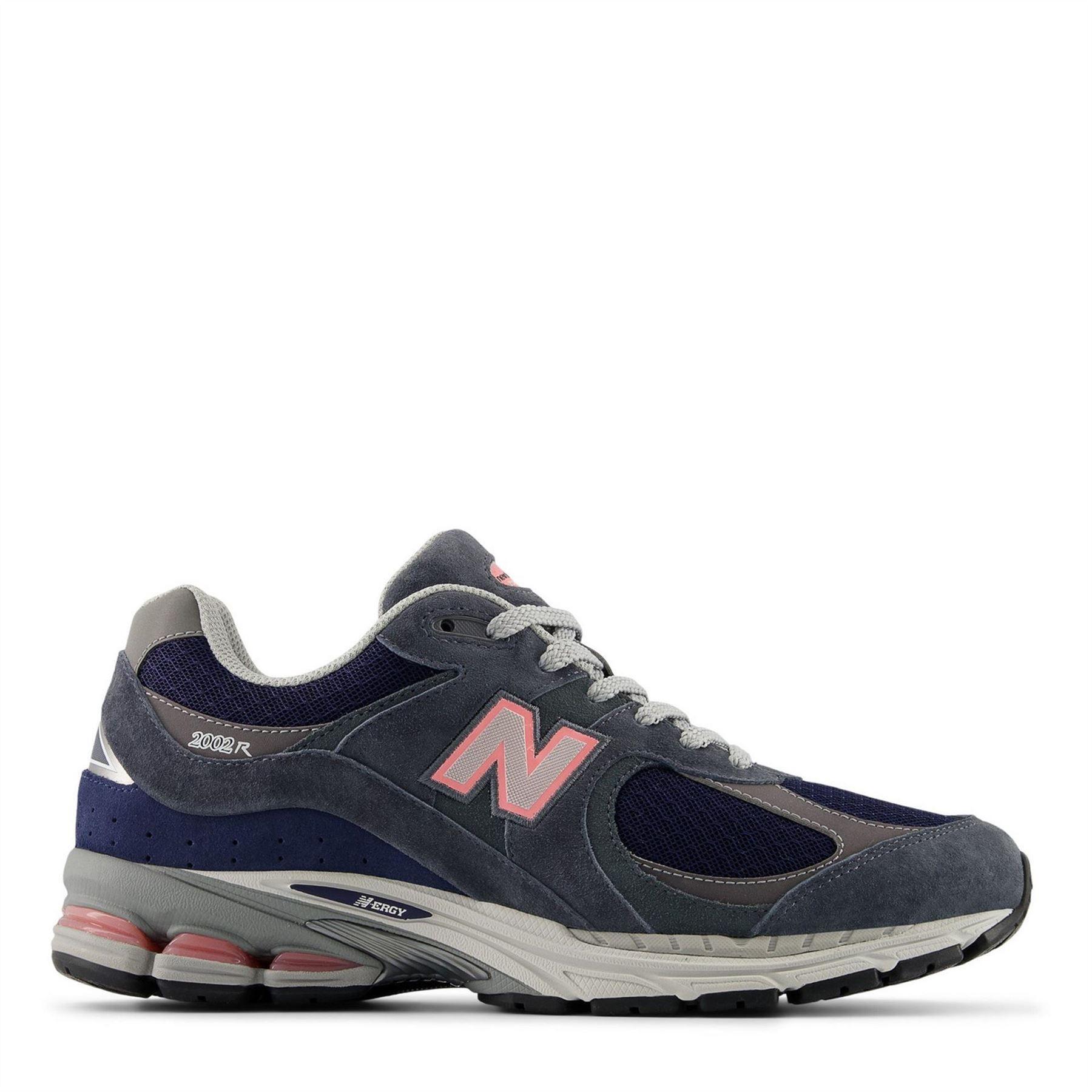 New Balance Unisex Adult 2002 Runners Suede Trainers
