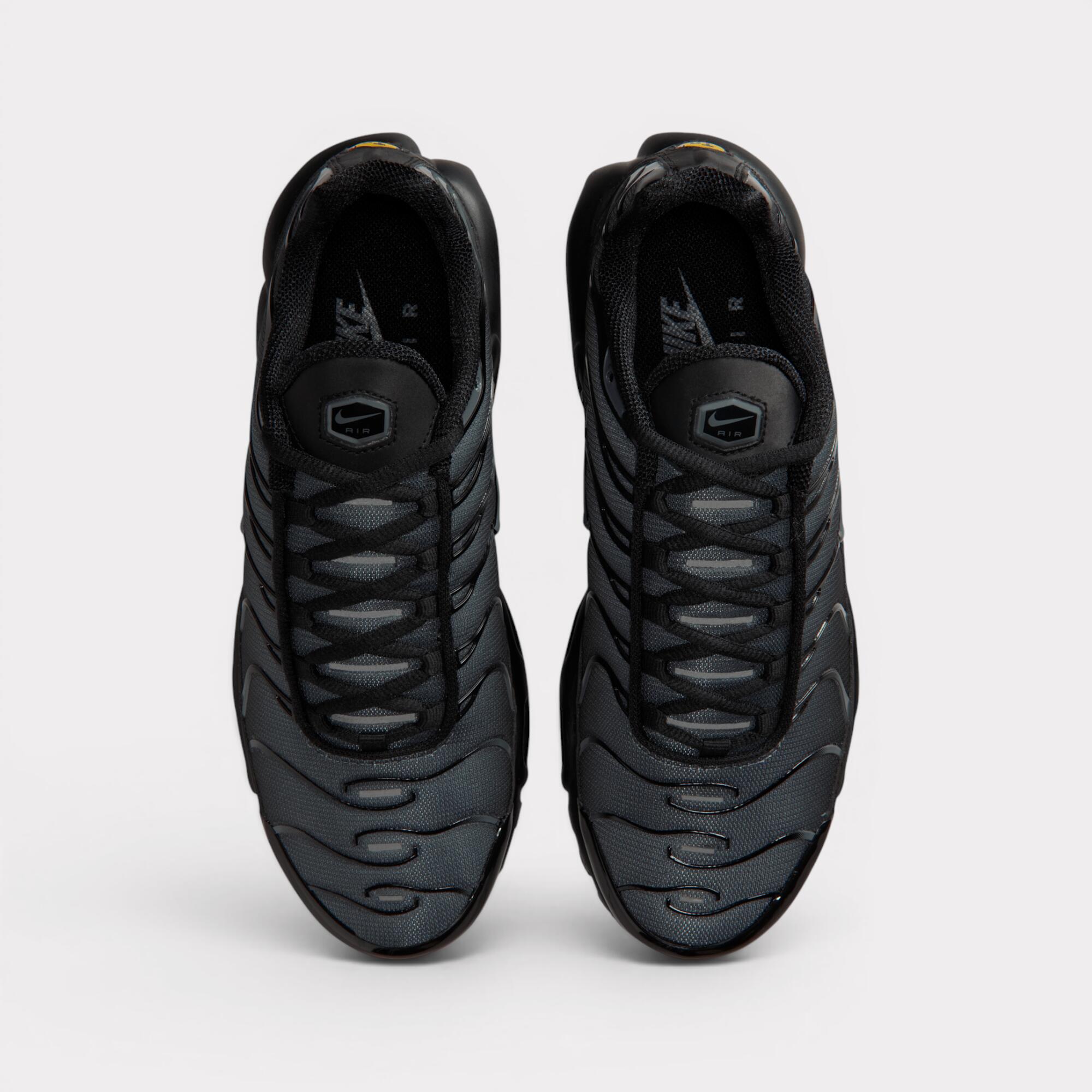Nike Air Max Plus - Black Metallic Silver (W) 4/7