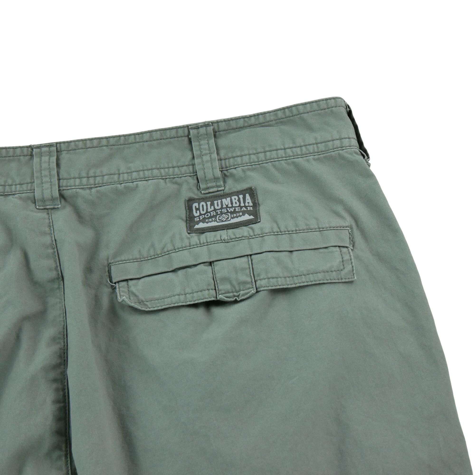 Seconde vie - Bermuda Homme  34W/32L Gris - Très bon état 5/6