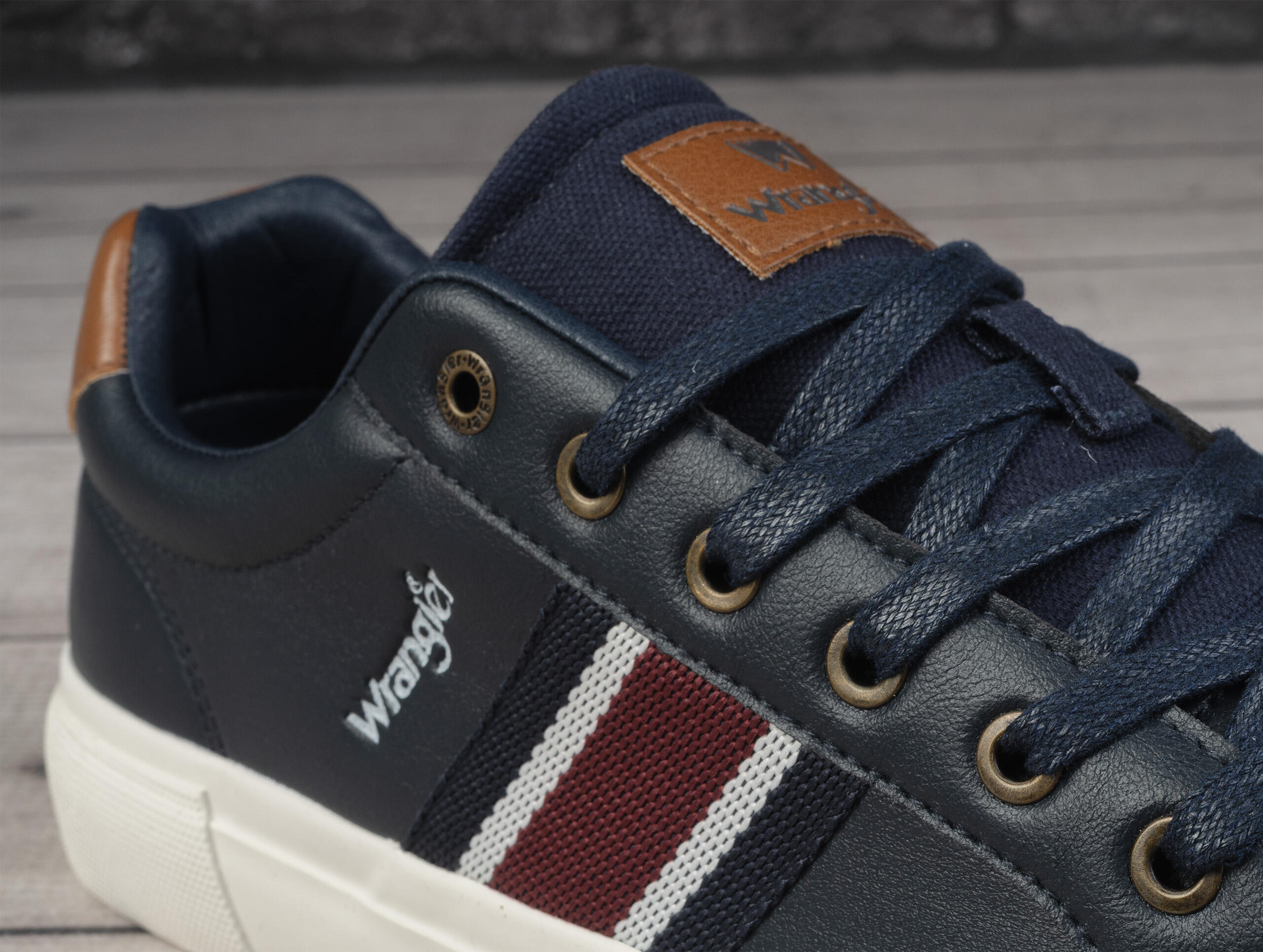 Buty męskie sportowe do chodzenia Wrangler LOGAN MEN LOW 6/6