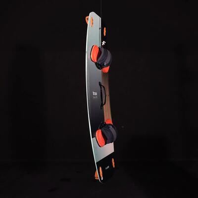 F-one twin tip trax 2024 136 x 40,5 cm