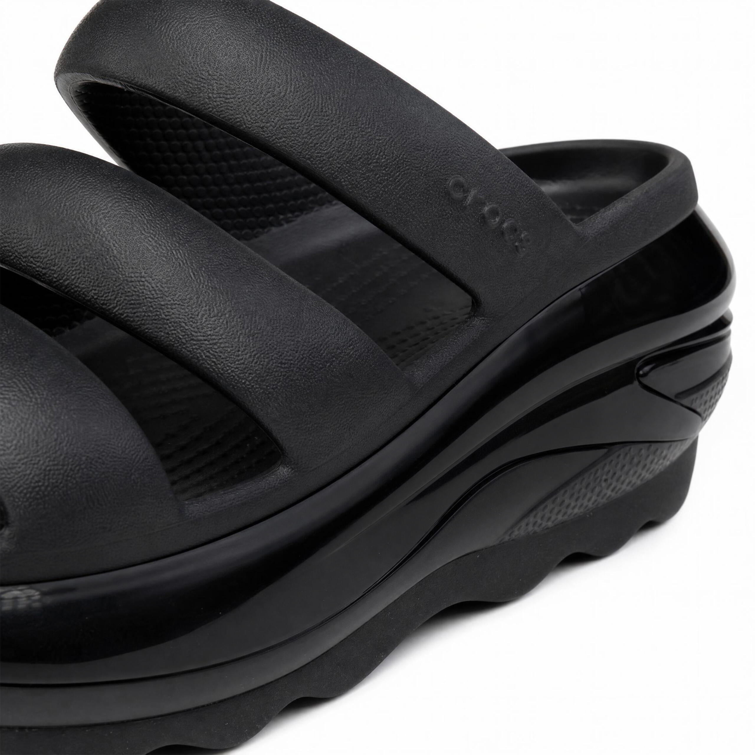 Klapki  damskie platformy Crocs MEGA CRUSH TRIPLE 4/5