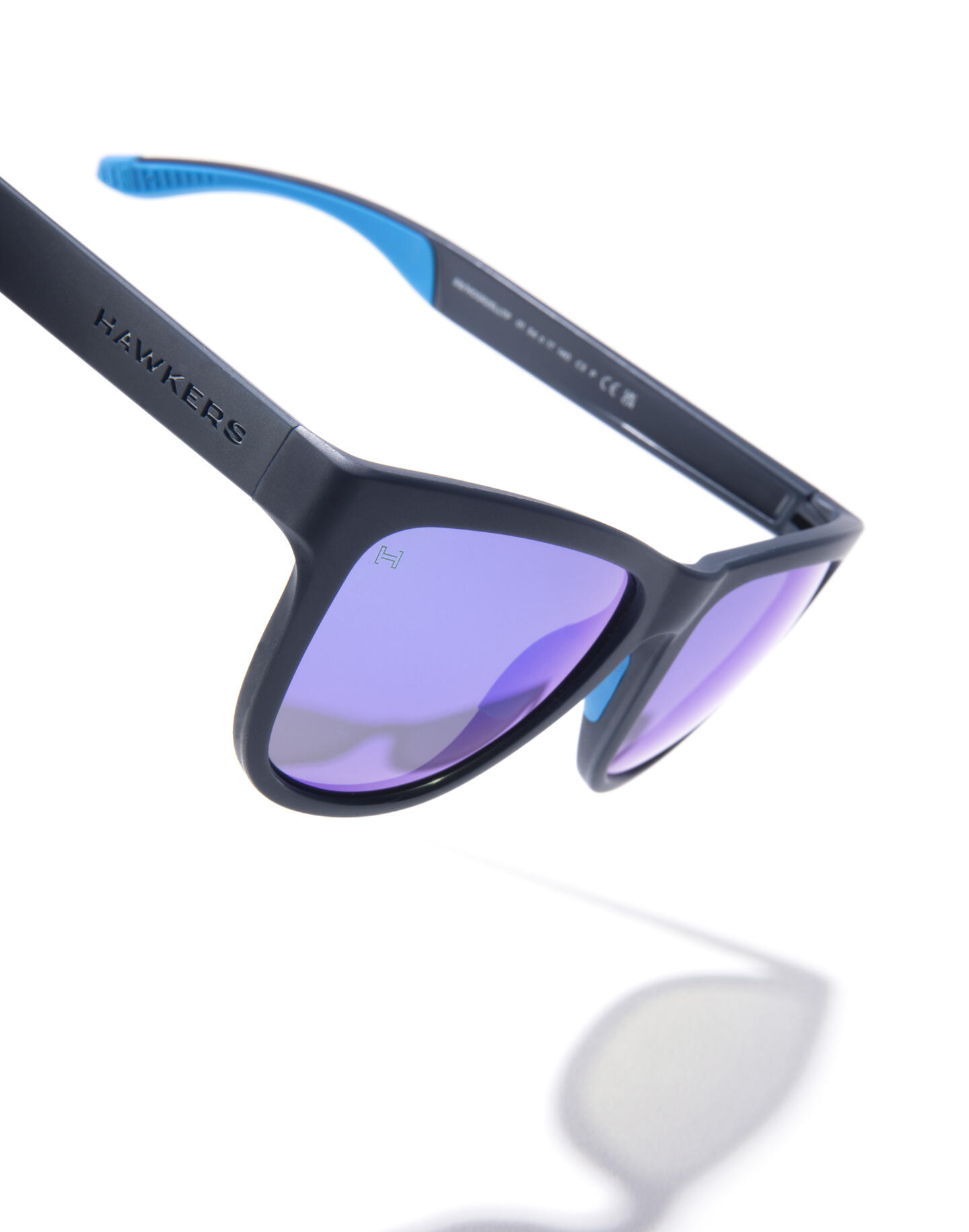 HAWKERS - Lunettes de soleil Homme et Femme ONE SPORT RAW POLARIZED NAVY SKY 5/6