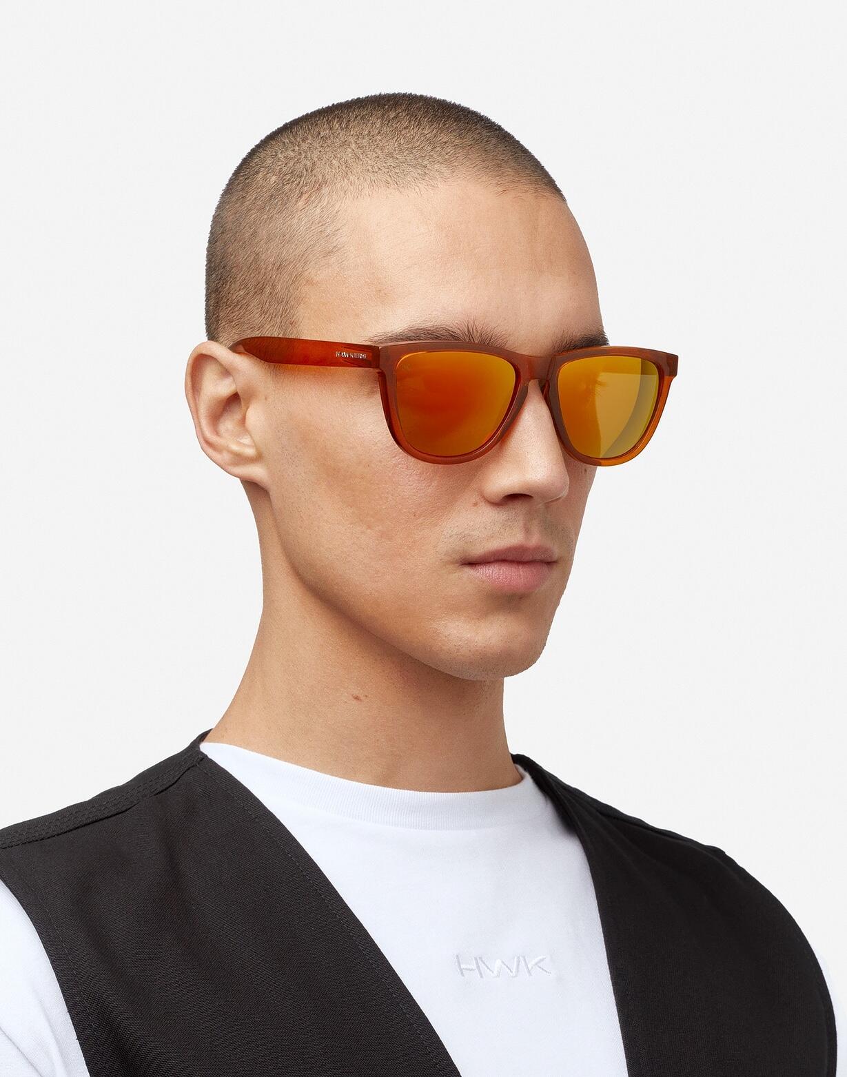 HAWKERS Lunettes de soleil pour homme et femme CARAMEL DAY POLARIZED ONE RAW 6/6
