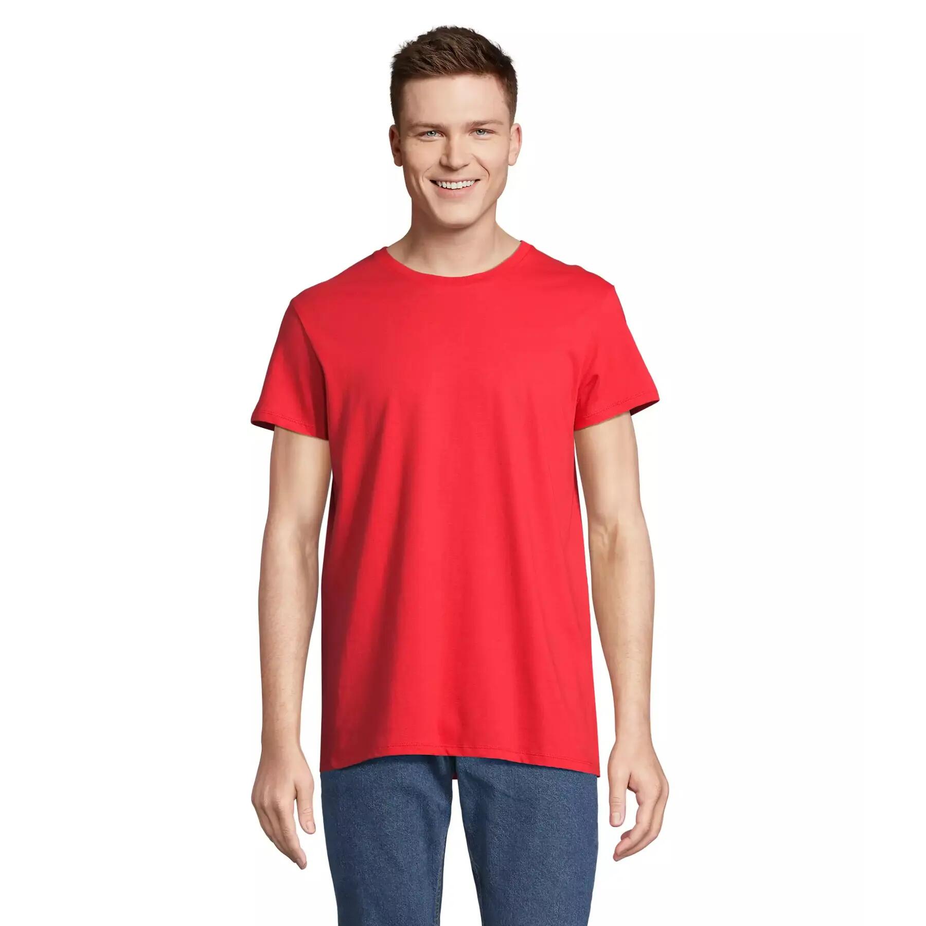 red / chilli red