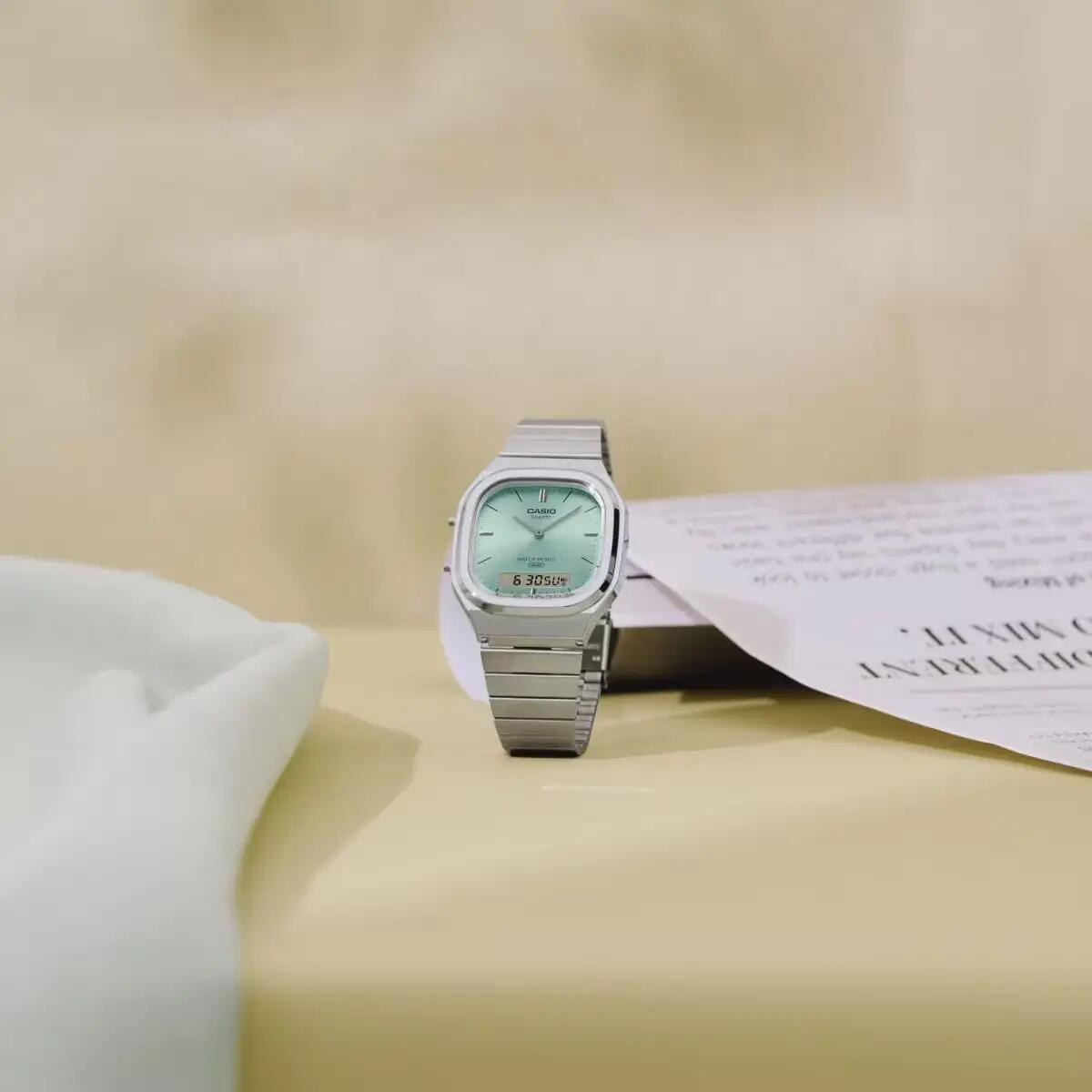 Casio Analogique - Digital Montre Argent/Argent AQ-240E-2AEF 3/6
