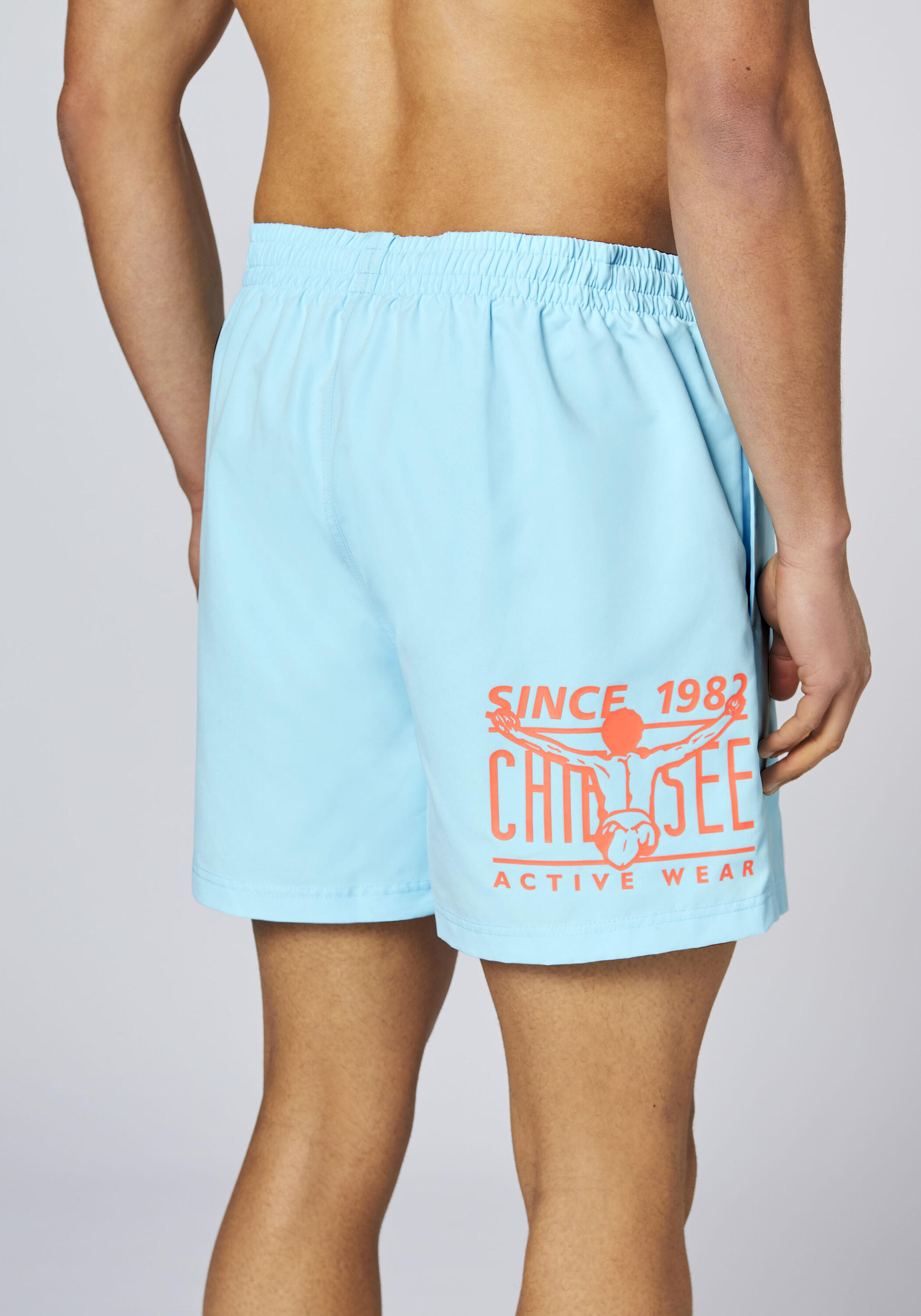 Badehose mit Front- und Rückenprint 7/7