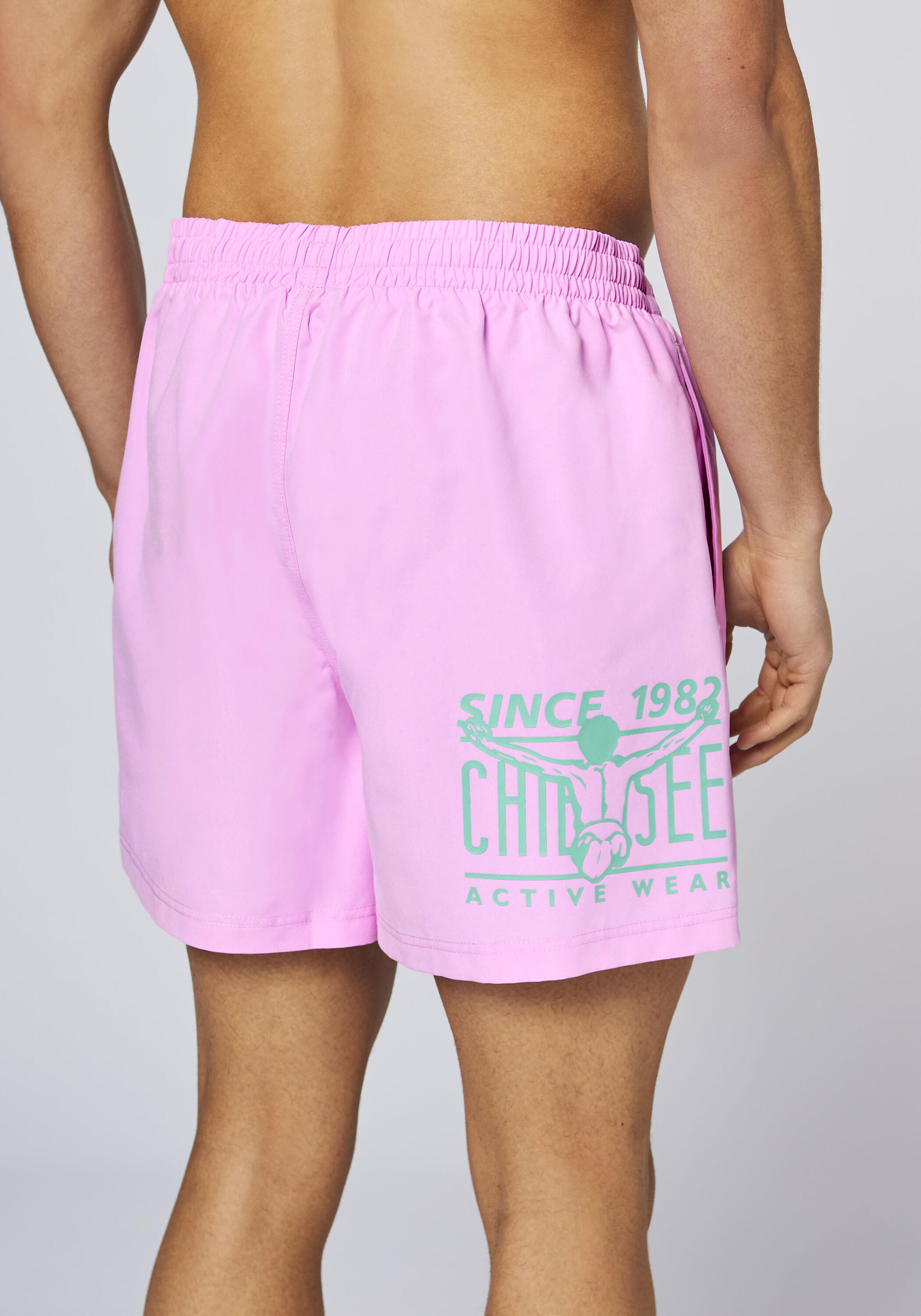 Badehose mit Front- und Rückenprint 6/7