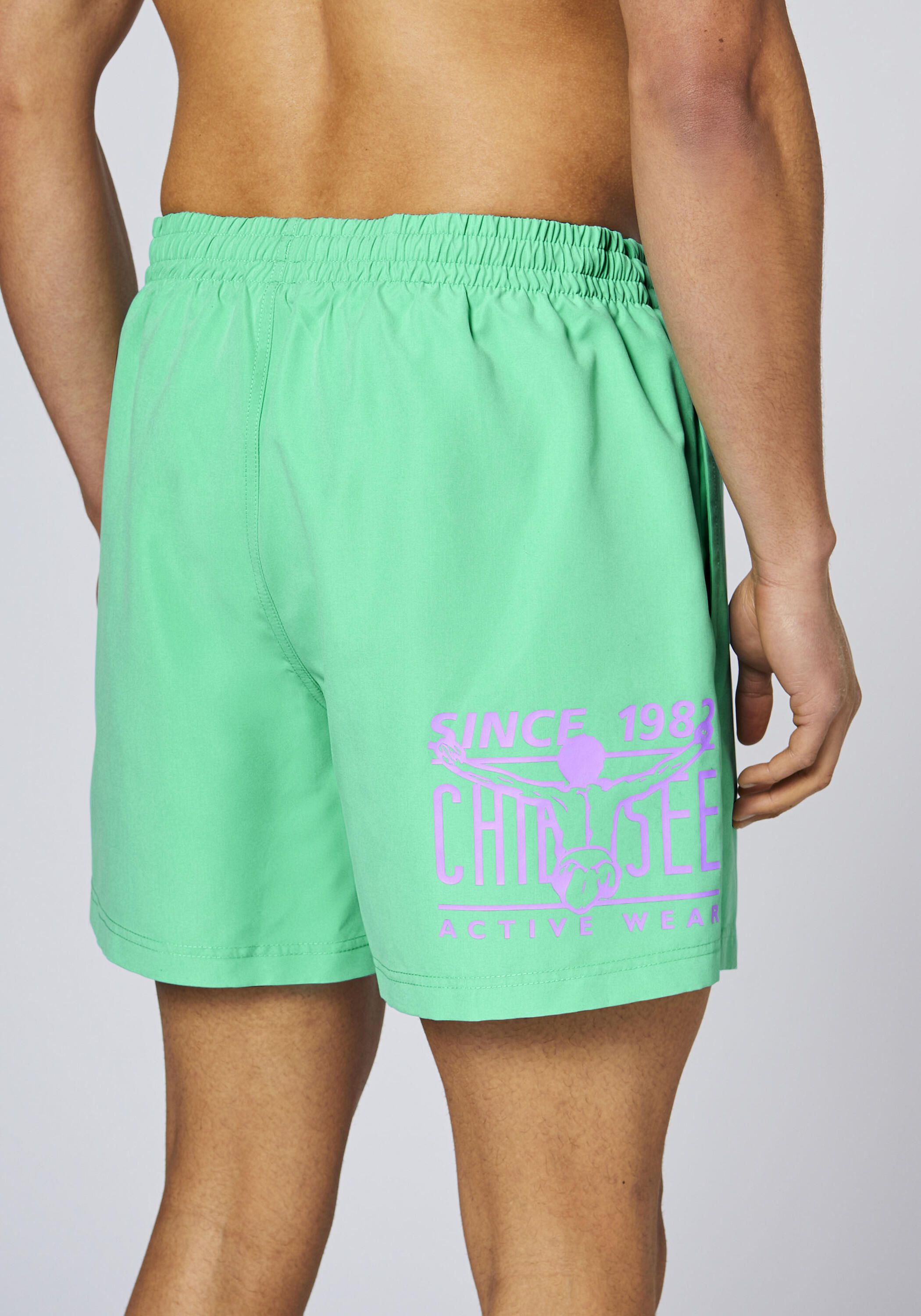 Badehose mit Front- und Rückenprint 6/7