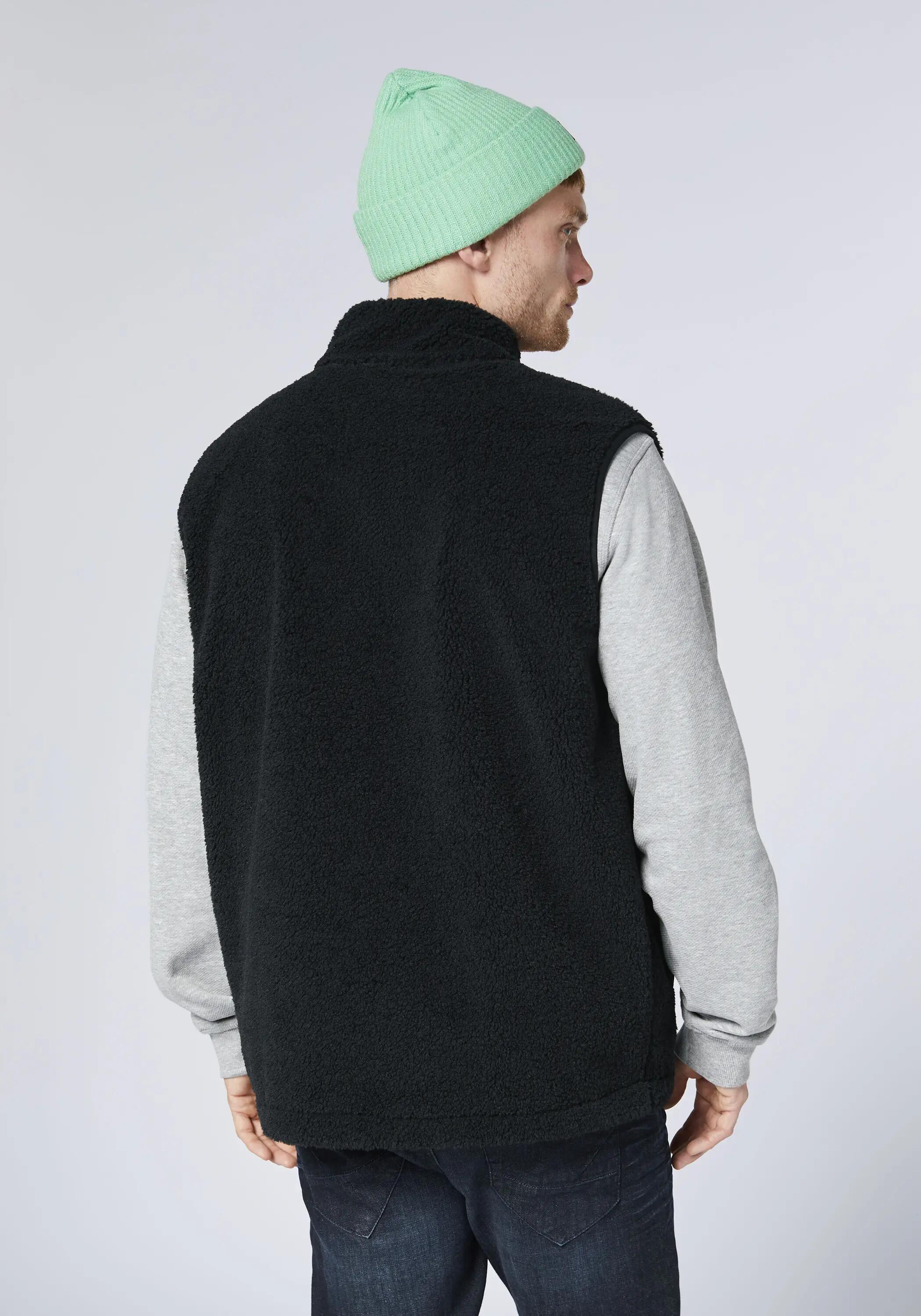 Weste aus warmen Sherpa-Fleece 4/7
