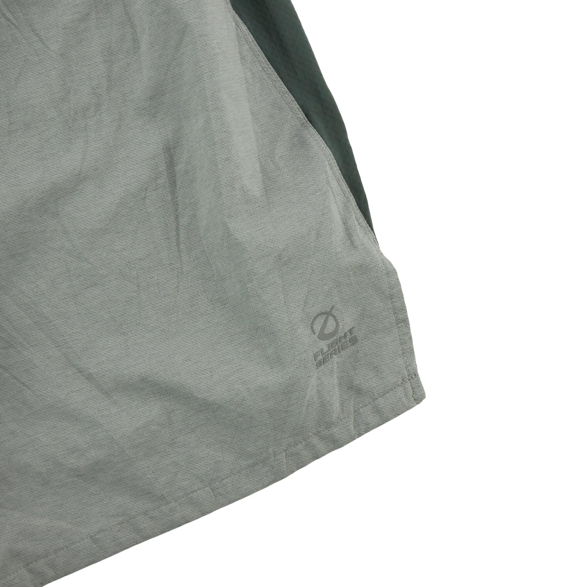 Seconde vie - Short Homme  FlashDry TNF Gris - Excellent 6/7
