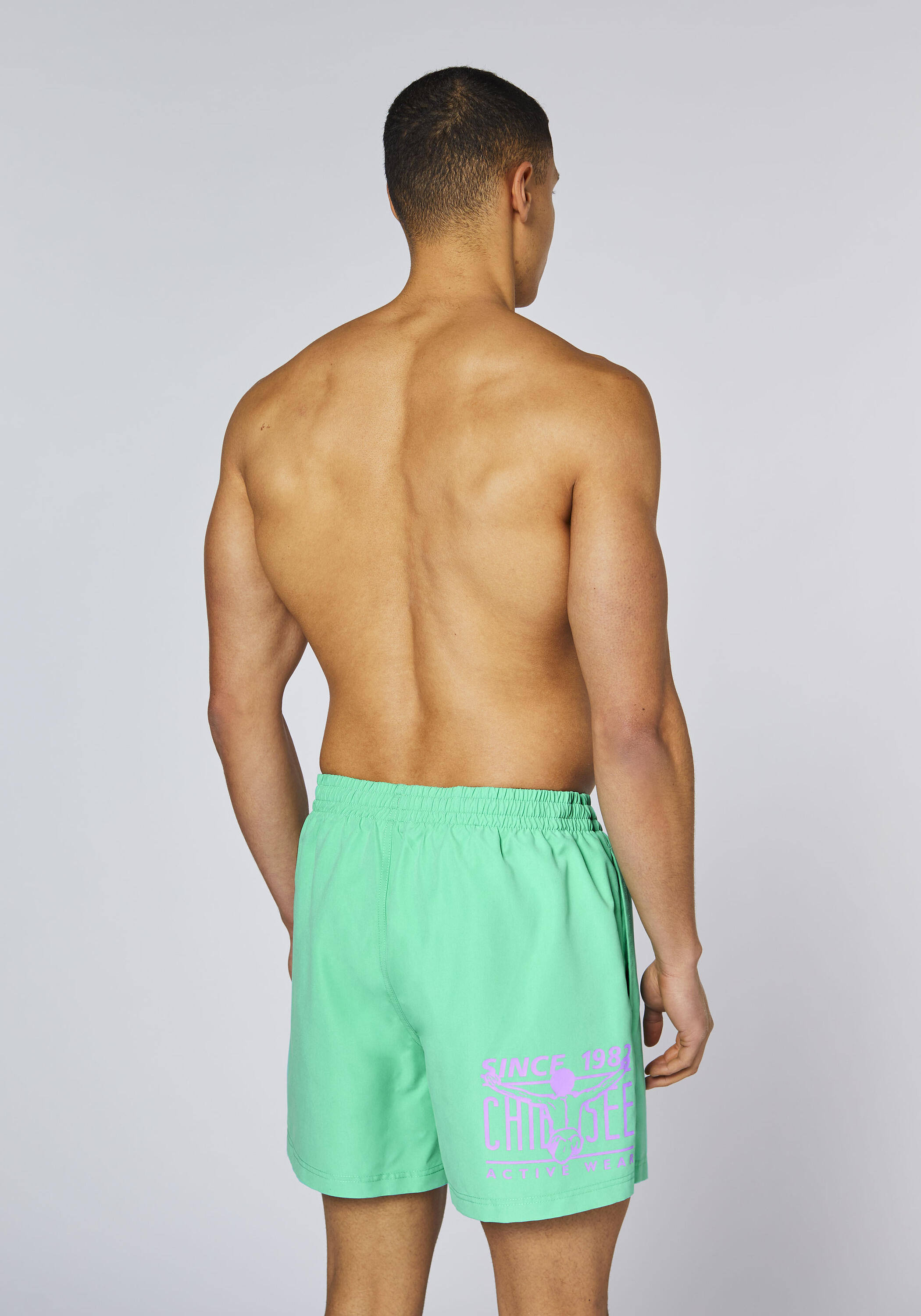 Badehose mit Front- und Rückenprint 4/7