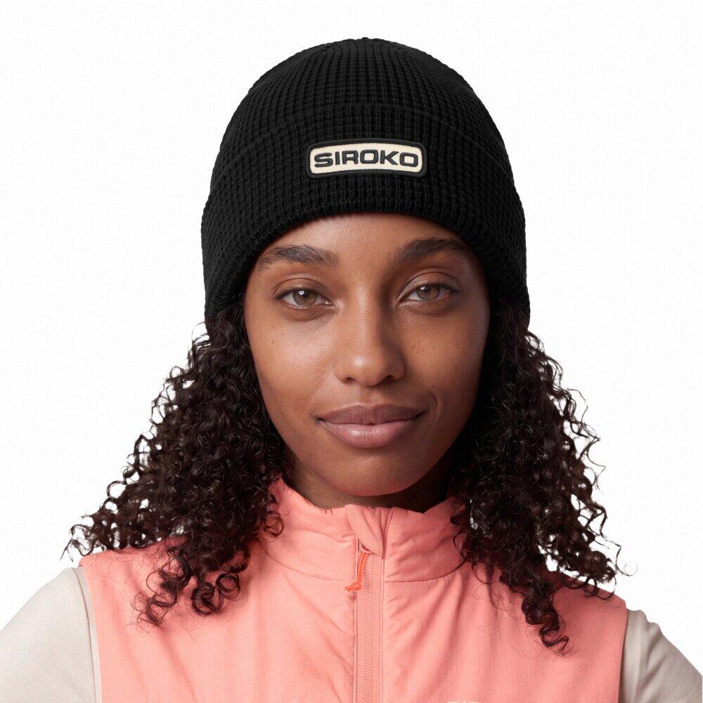 Czapka trekkingowa z dzianiny Siroko Sequoia Black