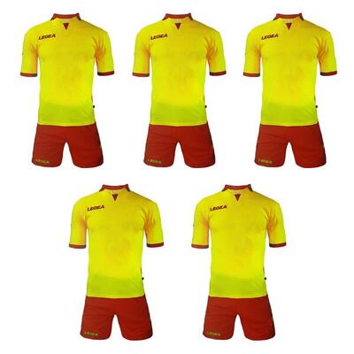 Pack da 3 completi da calcio o calcetto Outsider