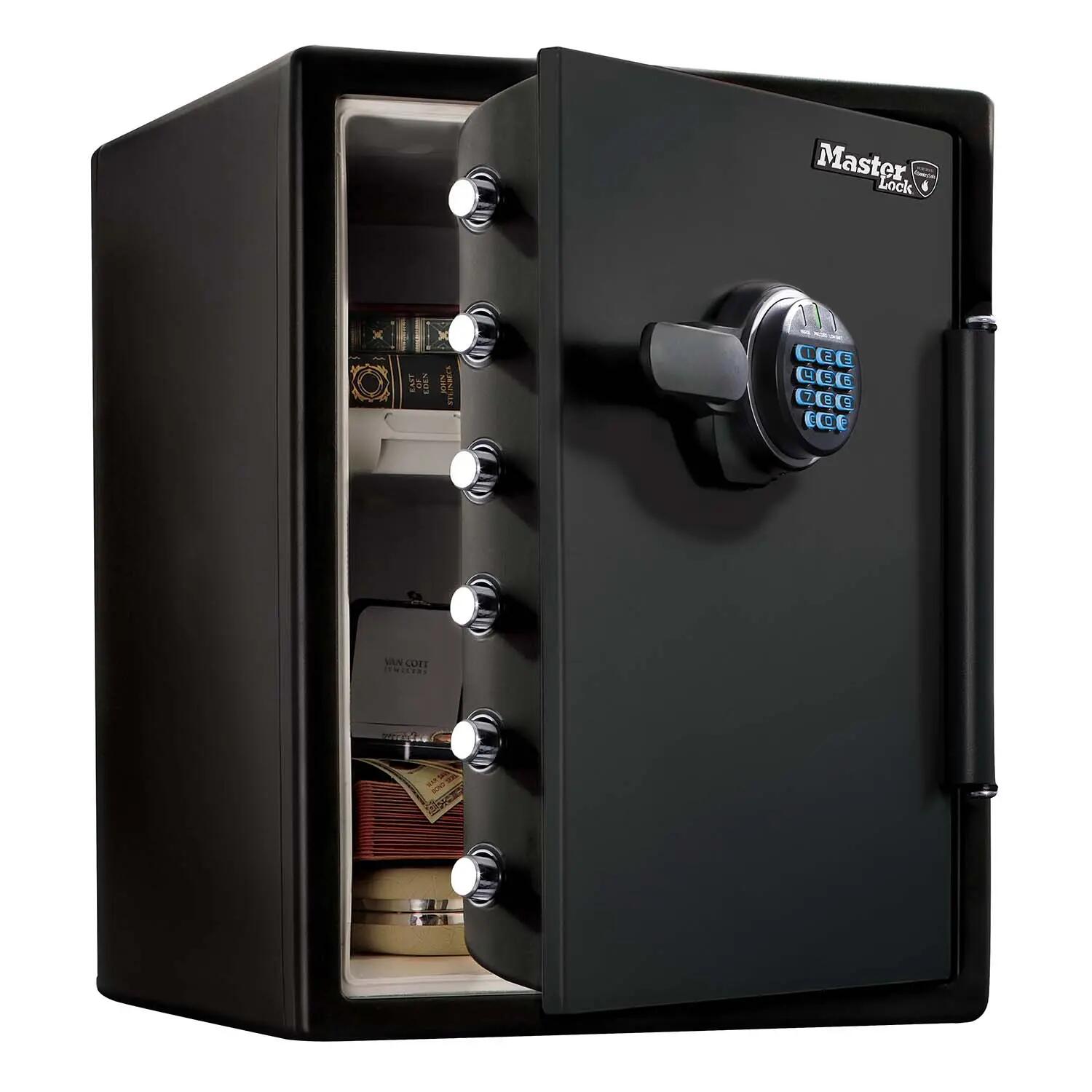 MASTER LOCK picture