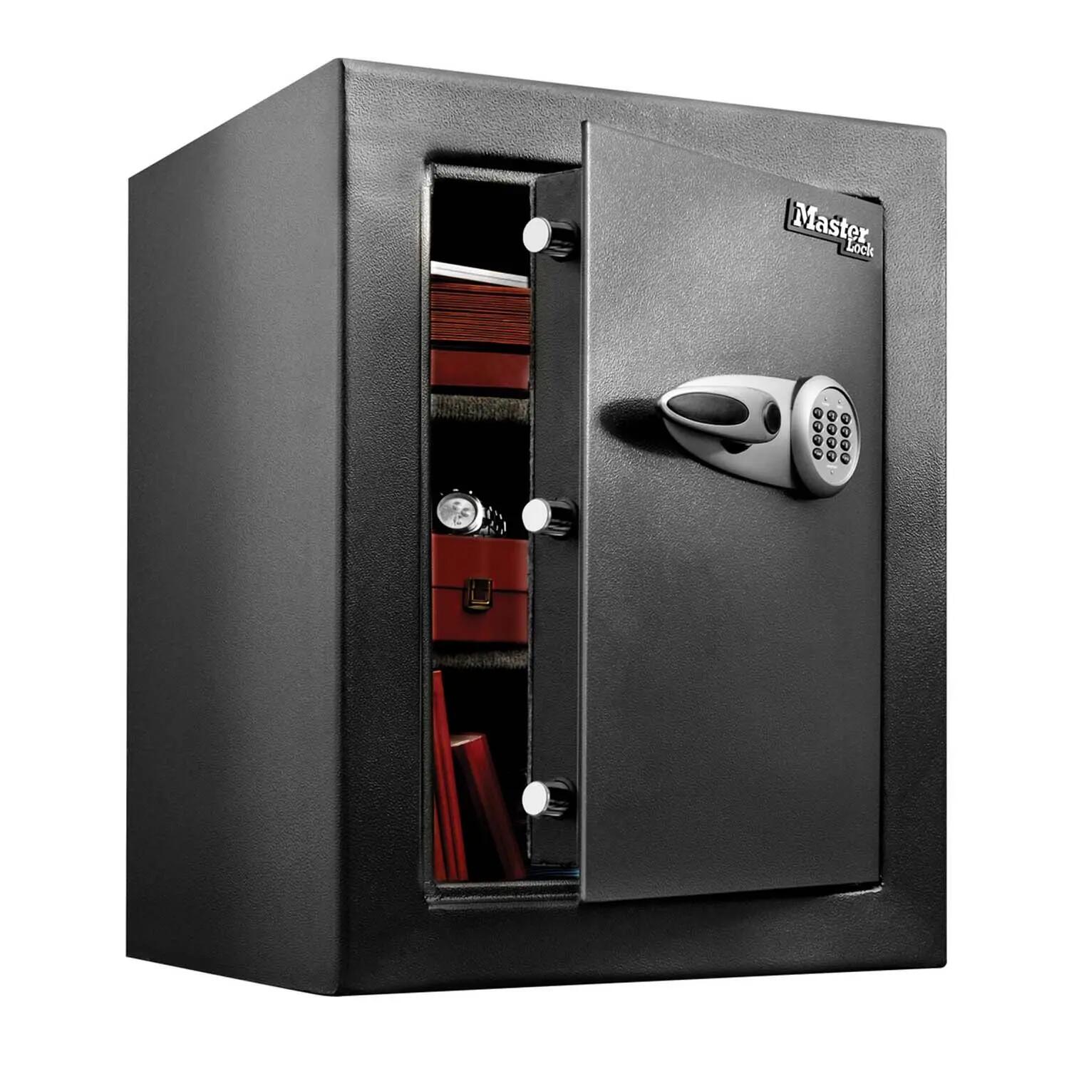 MASTER LOCK picture