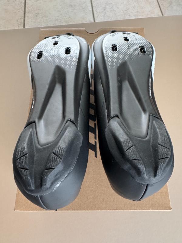 Entre Particuliers - Chaussures Scott Road RC neuves - pointure 41. 6/7