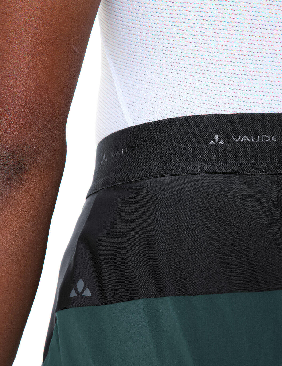 Cuissard avec insert rembourré M Kuro Shorts III 6/7