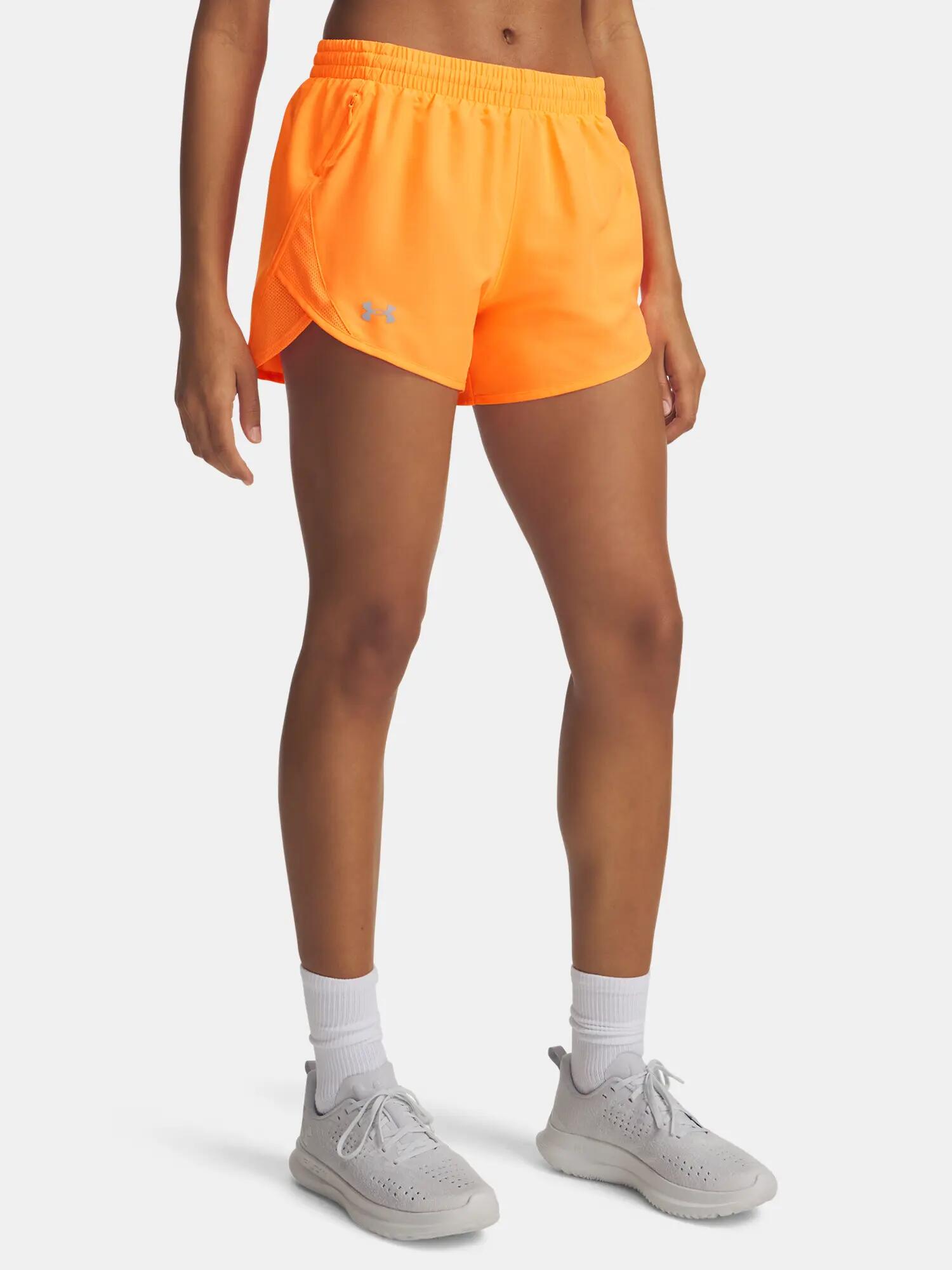 UNDER ARMOUR picture
