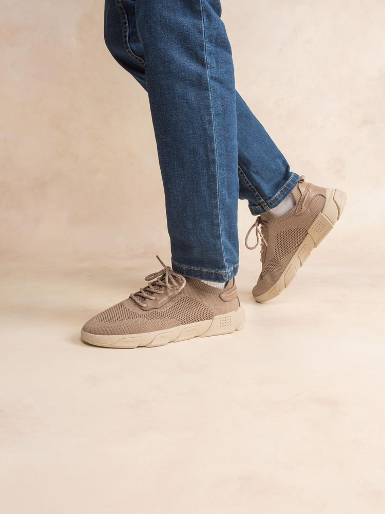 gris fonce / beige taupe