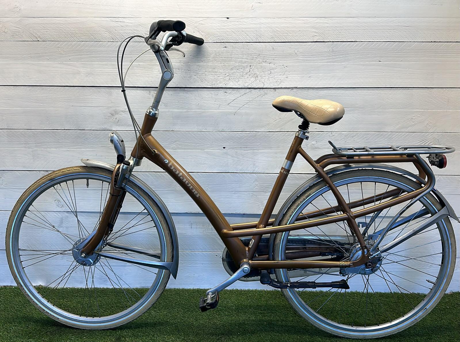 Batavus stadsfiets 28" 7-speed, metal/grijs - tweedehands, geserviced. 2/3