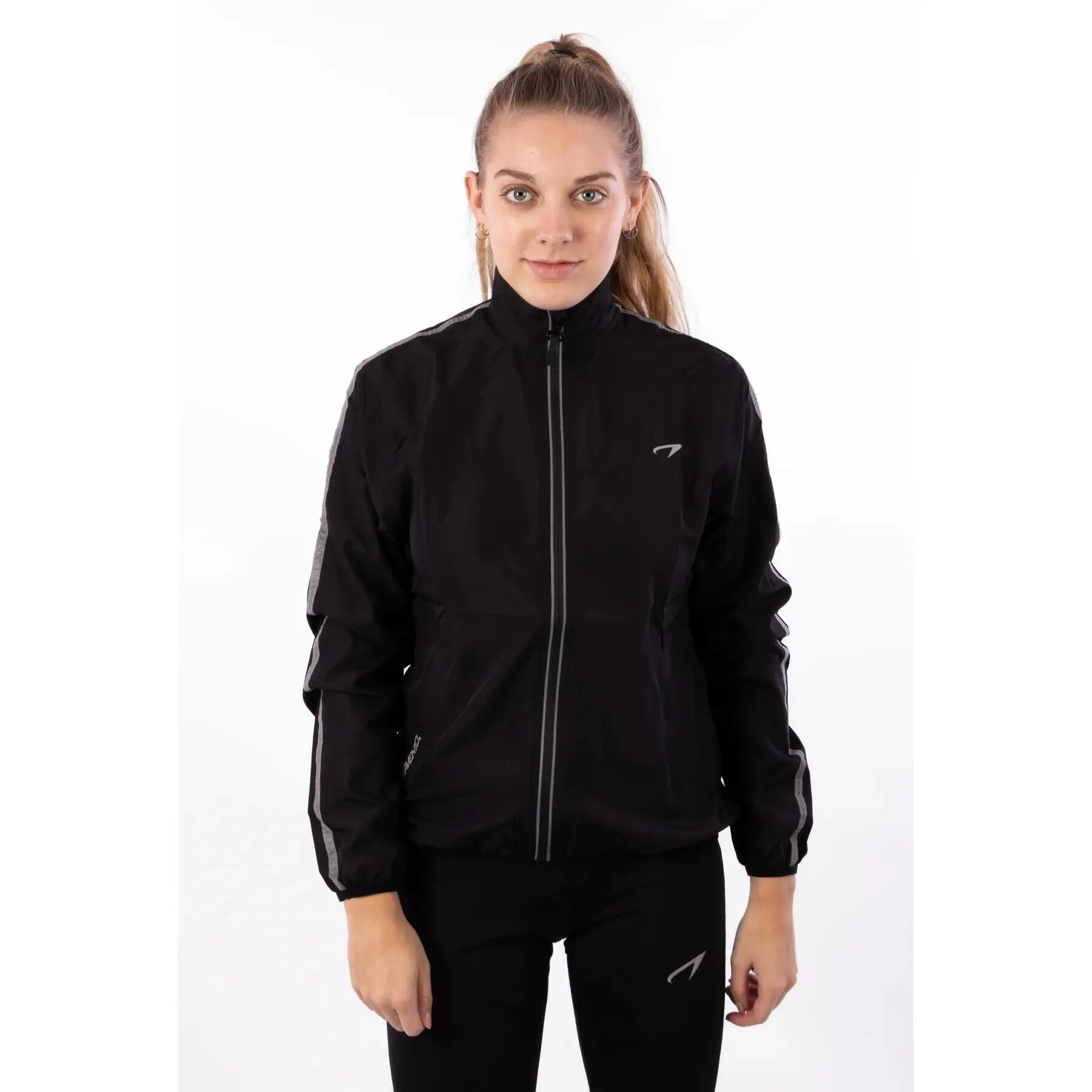 Coupe-vent femme Avento Basic 2/5
