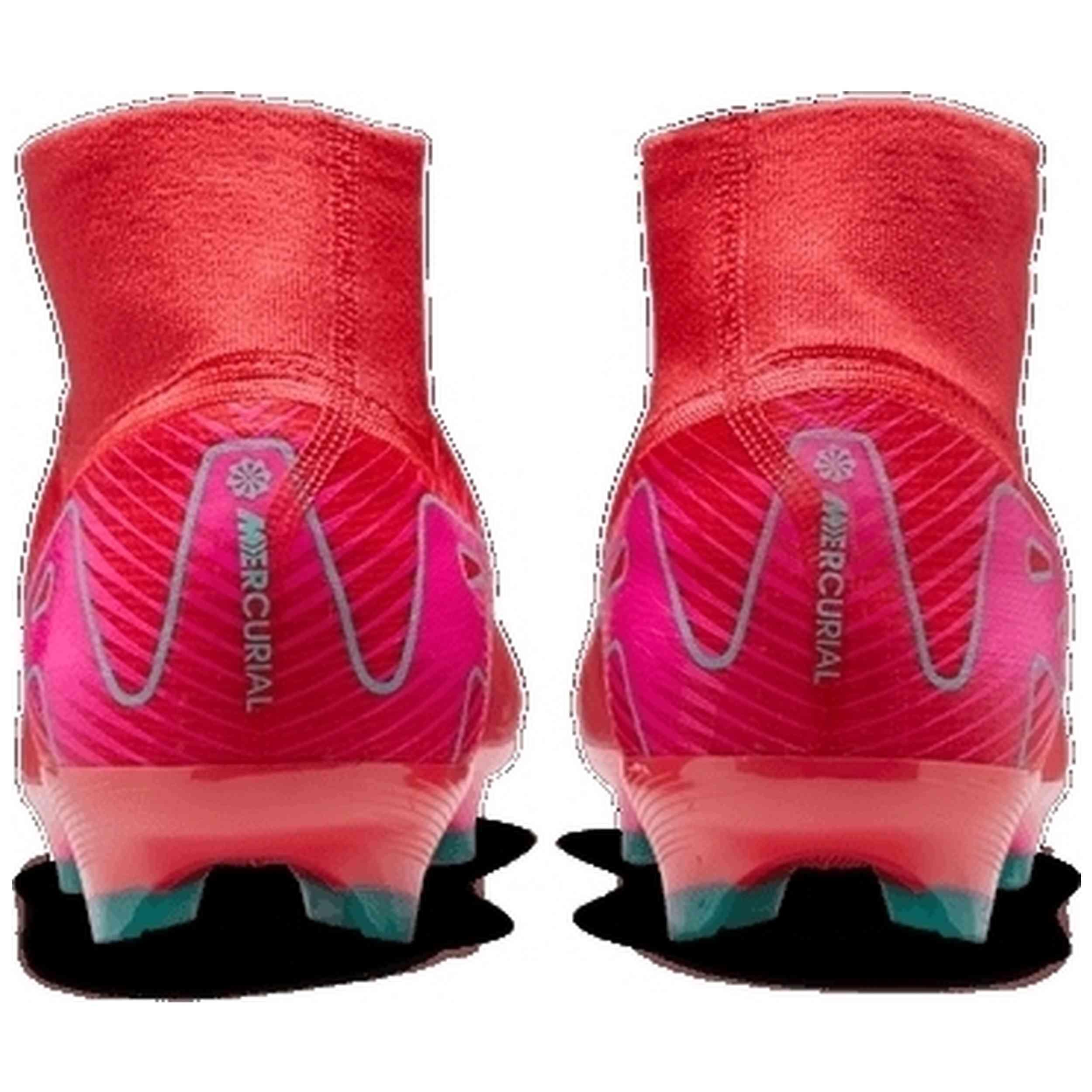 Chuteiras Nike modelo HF9433-800 para homem 4/5