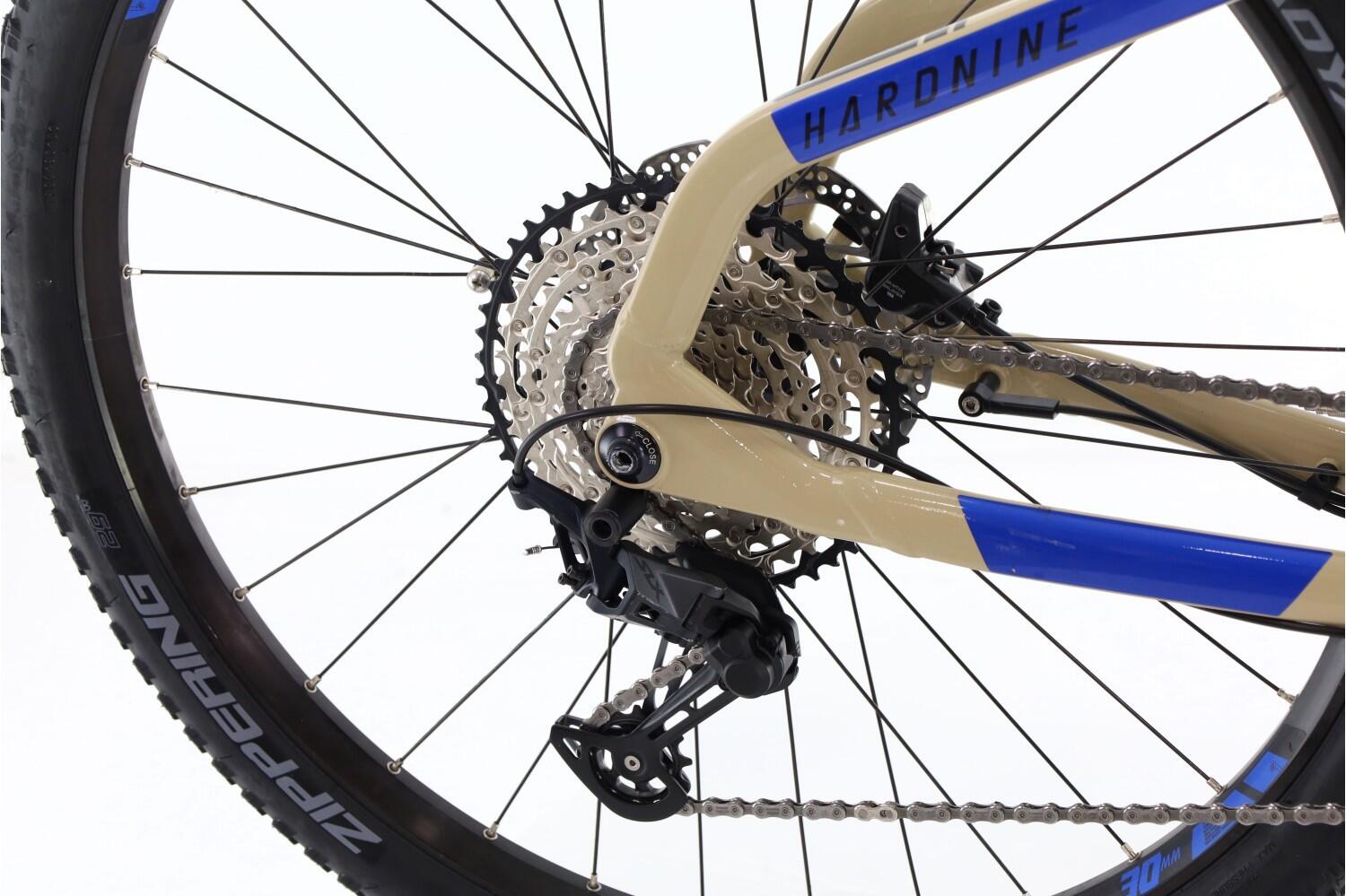MTB ricondizionata ·  HardNine 7 · Ottimo stato 3/8