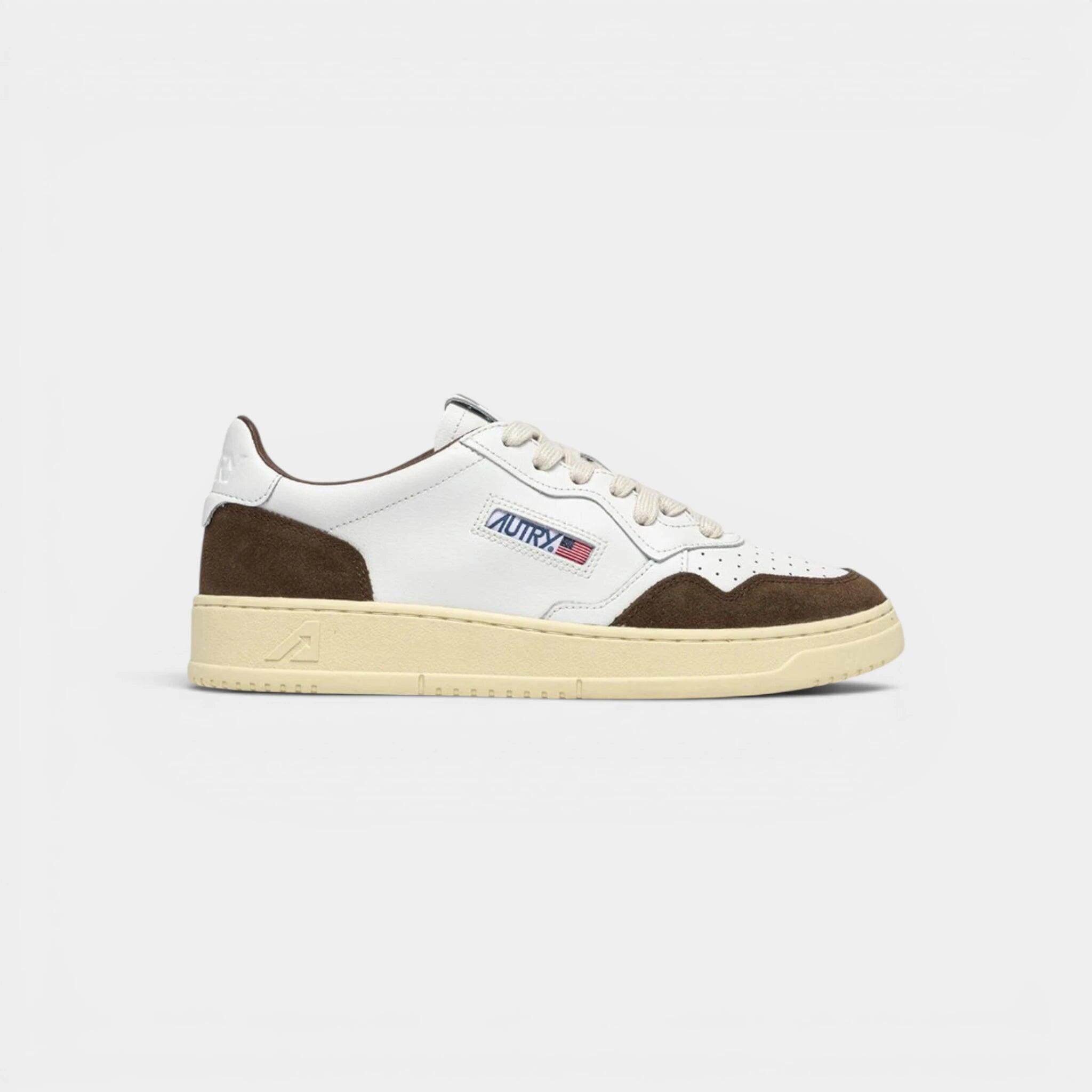 Autry Medalist Low White Tundra 1/2