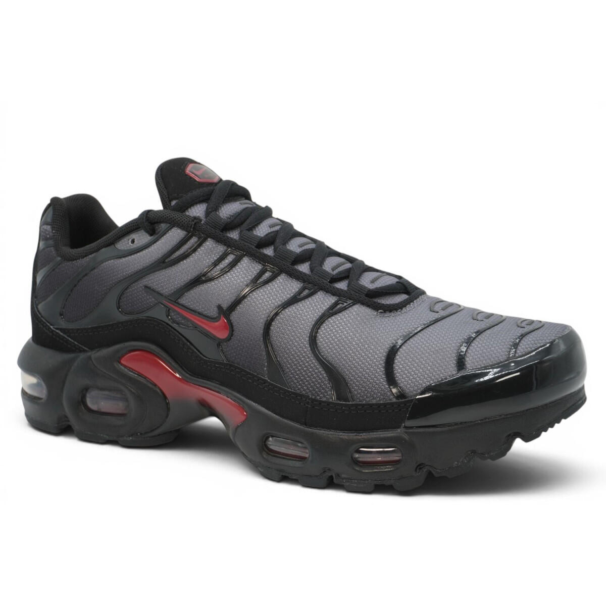 Nike Air Max Plus TN Black Team Crimson 2/4