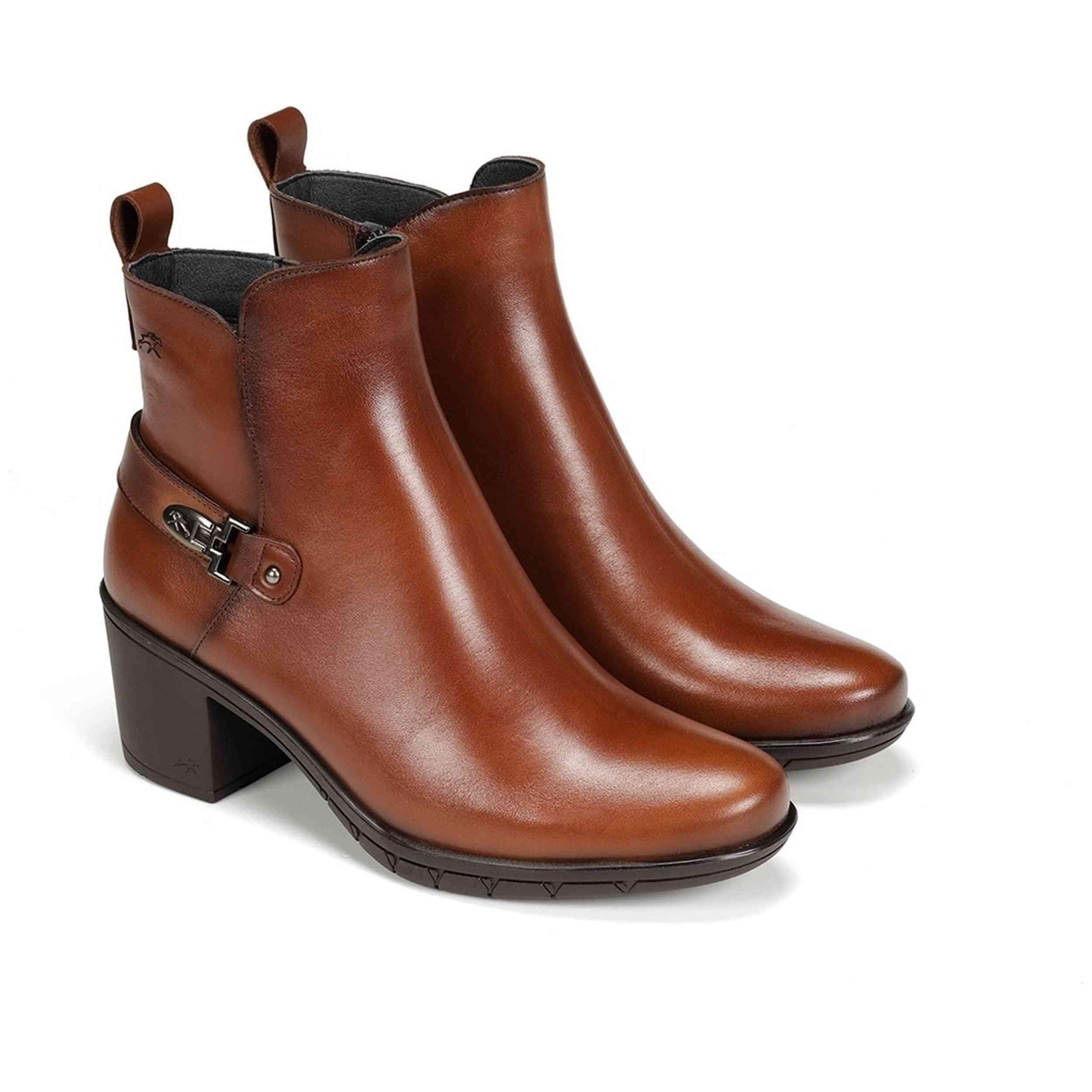Botas Fluchos modelo 10091-014726 para mulheres 4/5
