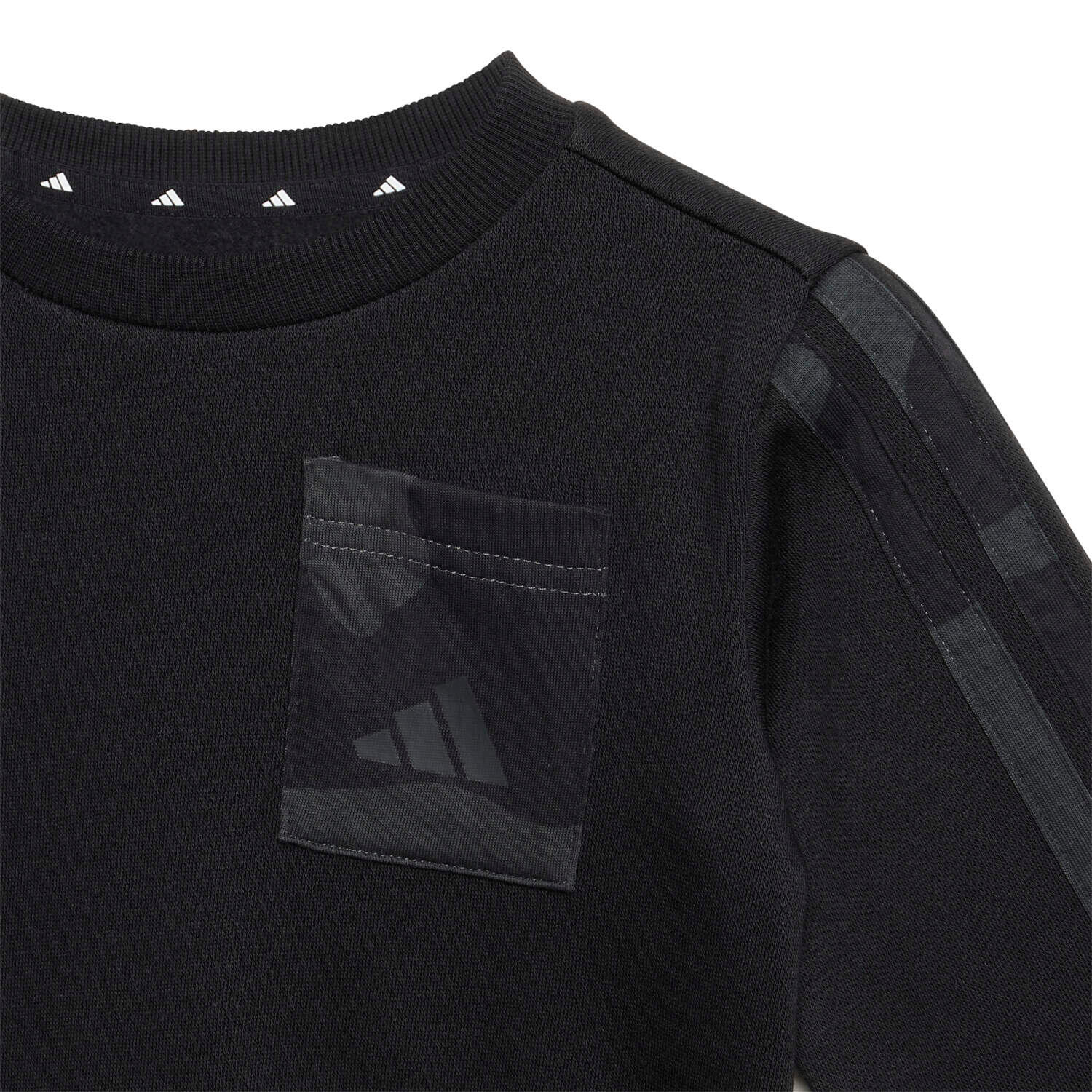adidas Baby Trainingsanzug Seasonal Essentials Camo Fleece 6/7