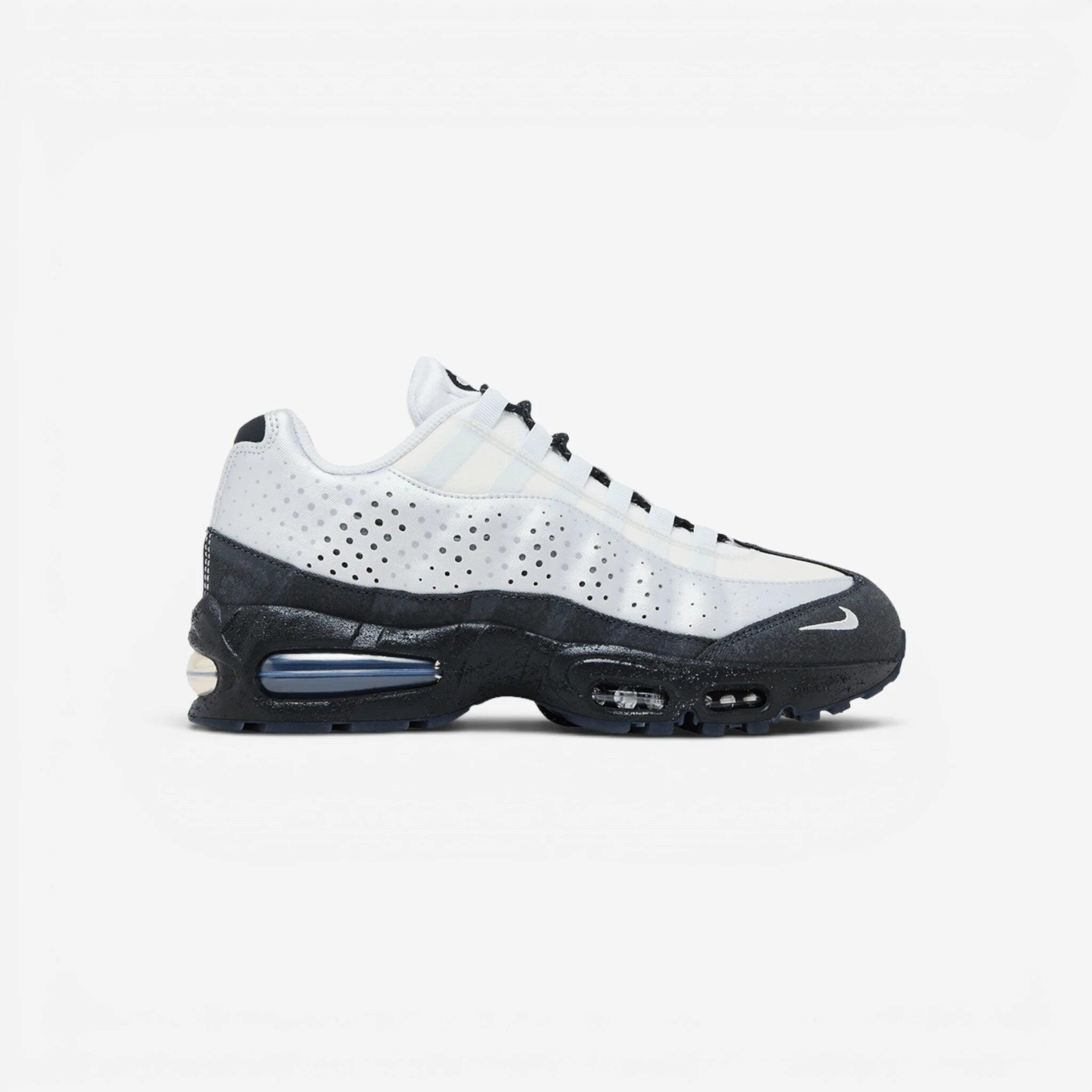 NIKE picture