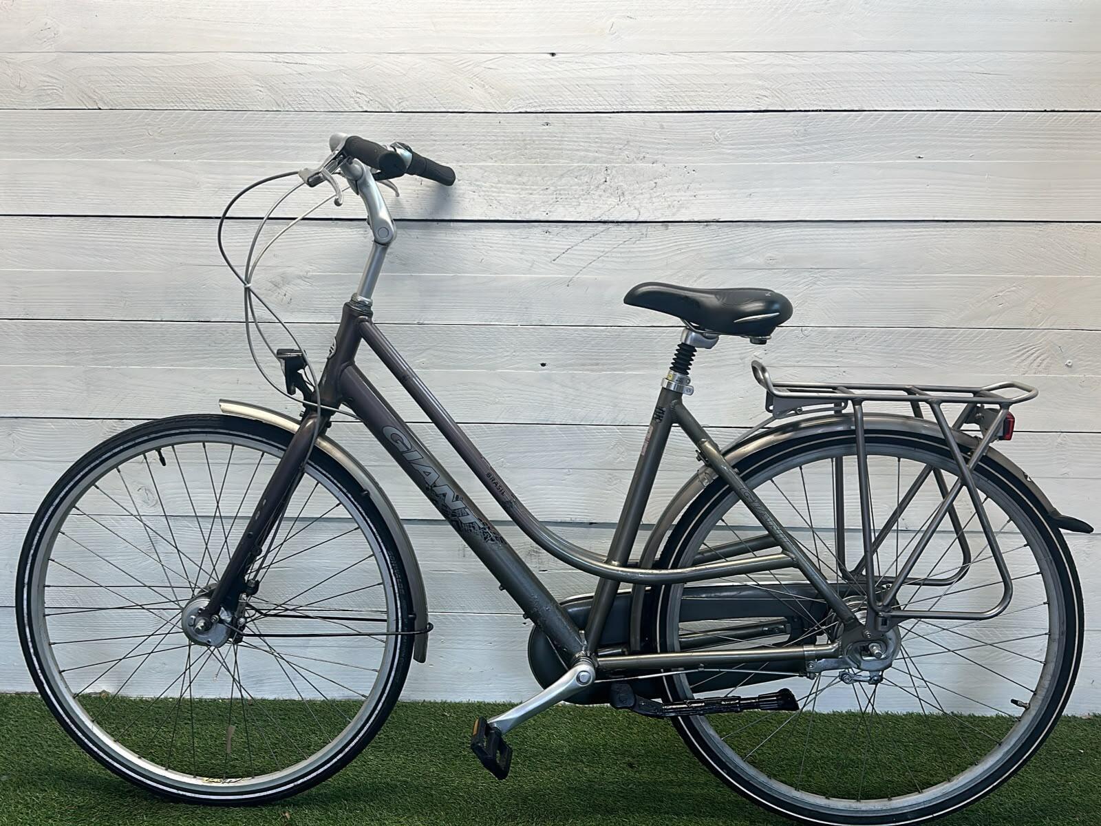 Giant stadsfiets bike, metal/grijs 2/3