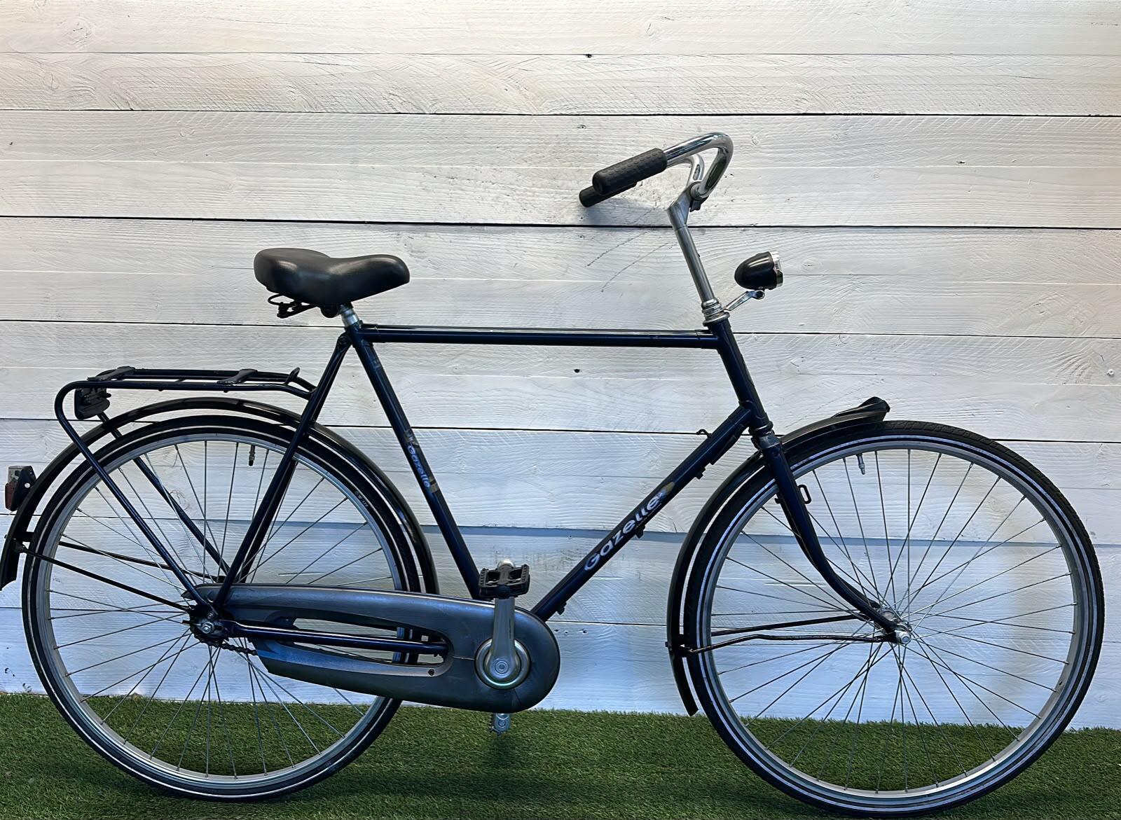 Gazelle stadsfiets (pre-owned), zwart - 28", met verlichting en standaard. 1/3