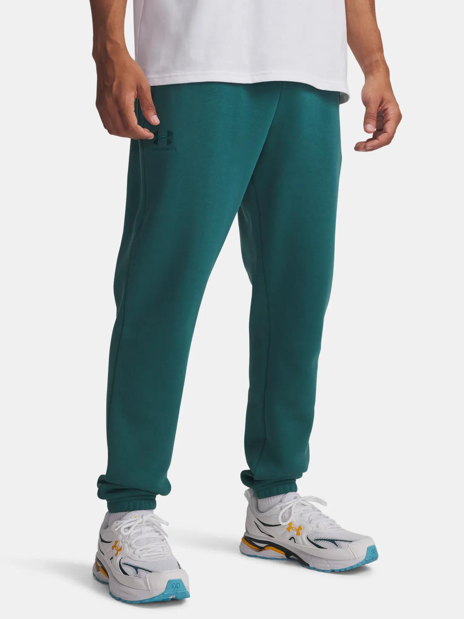 UNDER ARMOUR picture